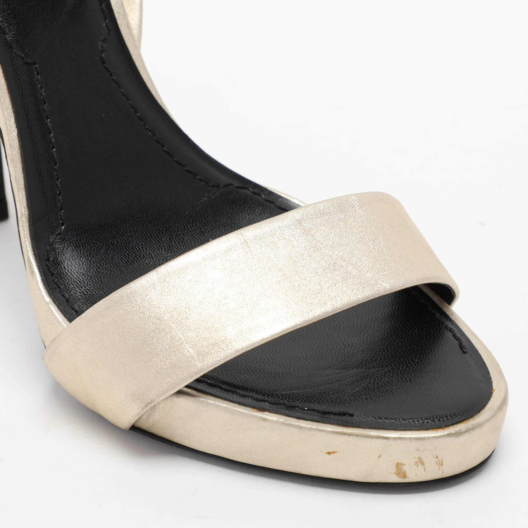 Givenchy Gold/Black Leather Ankle Strap Sandals Size 40 For Sale 2