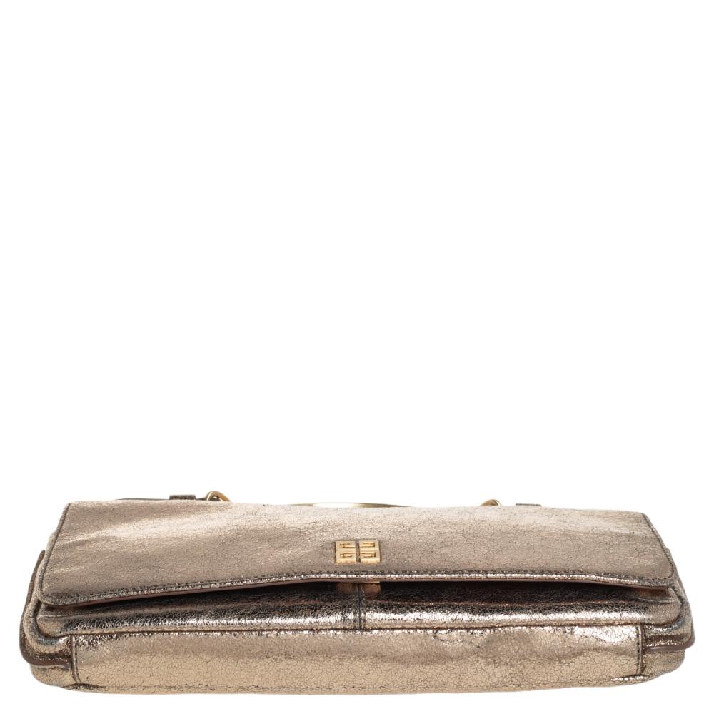Givenchy Gold Crinkled Leather Cut Out Metal Handle Clutch In Good Condition In Dubai, Al Qouz 2