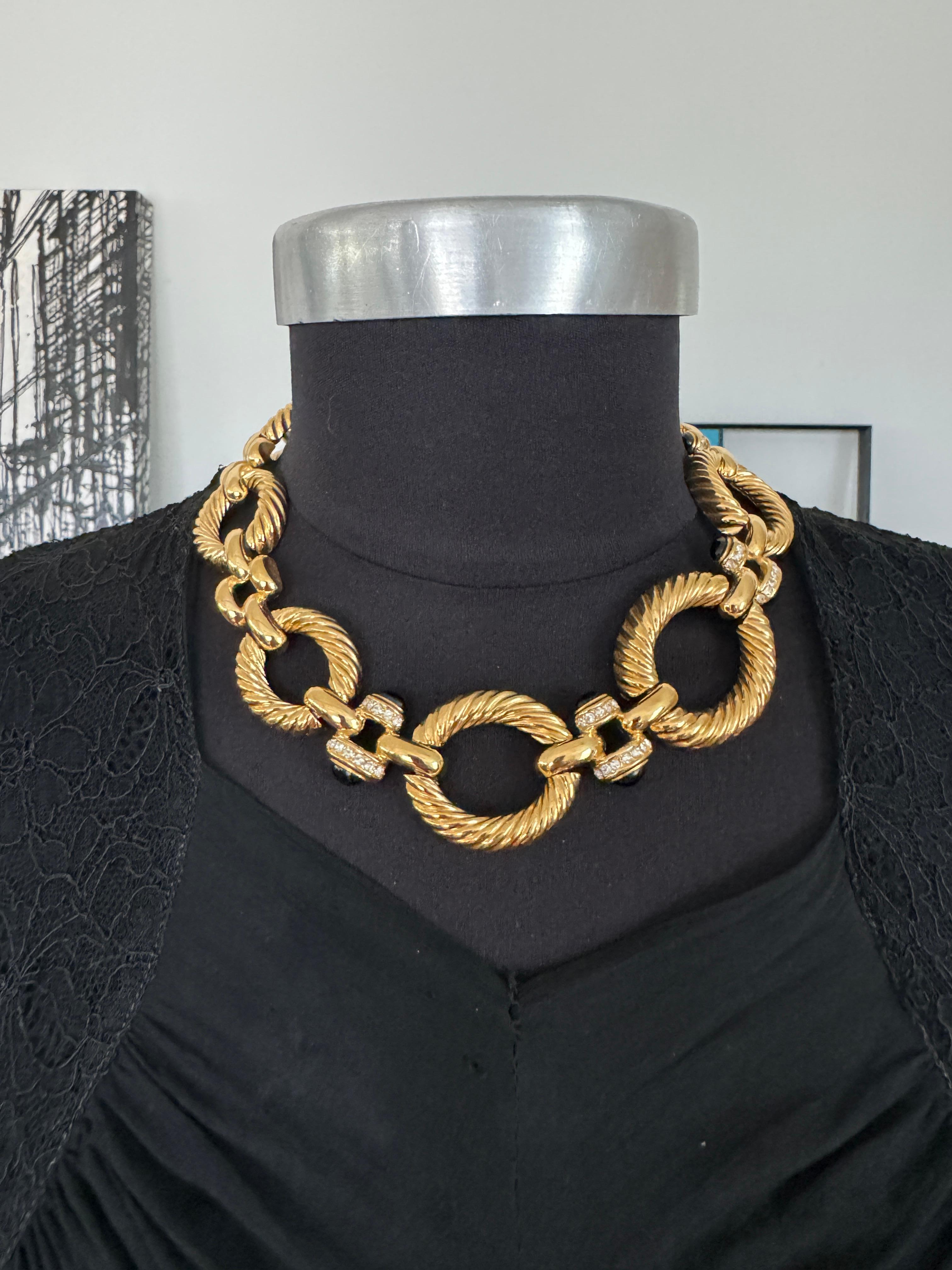 Collana Givenchy A Link Oro  Cristallo  Cabochon nero in vendita 5