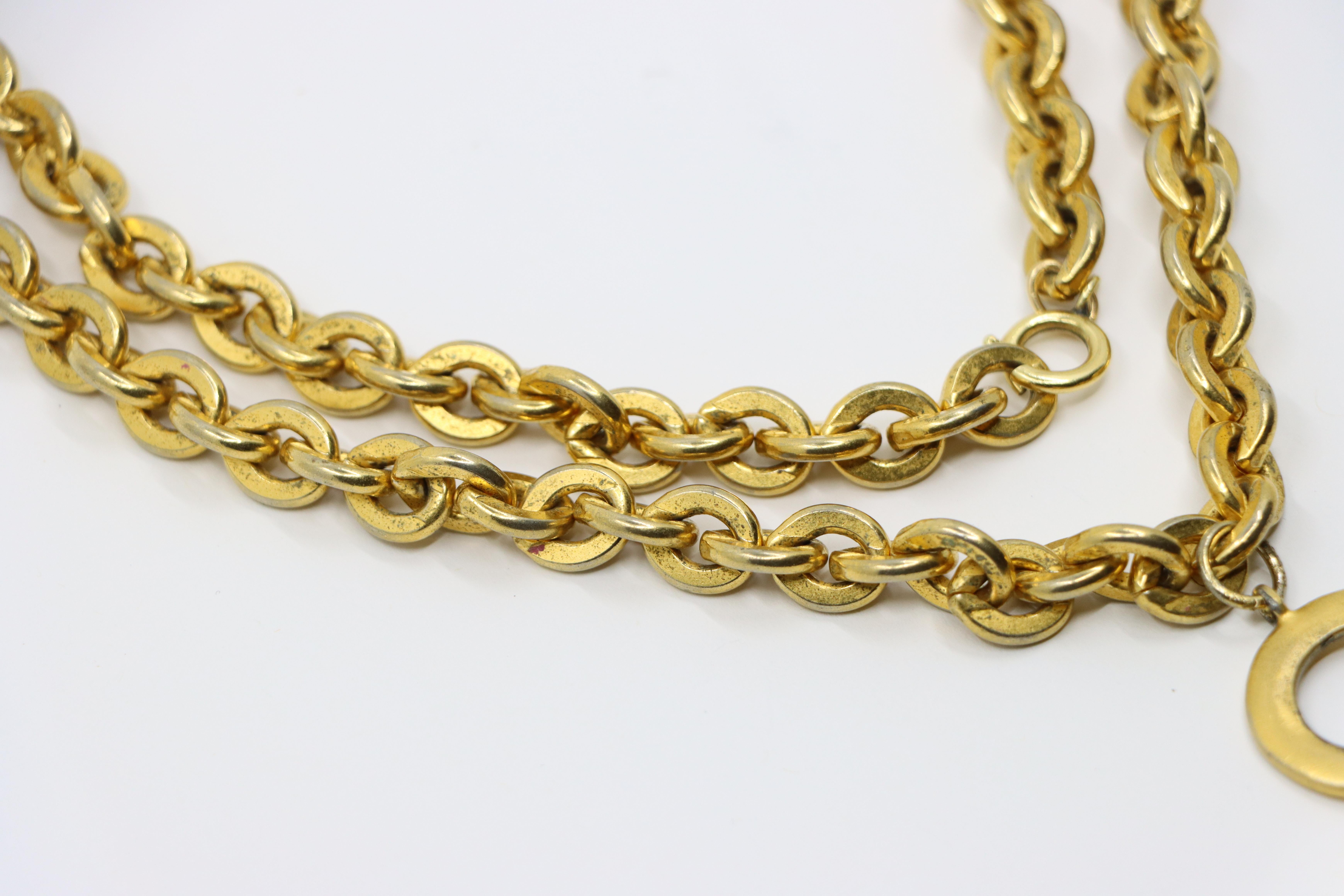 Givenchy Collana/cintura con ciondolo a forma di cuore in tonalità oro in vendita 4