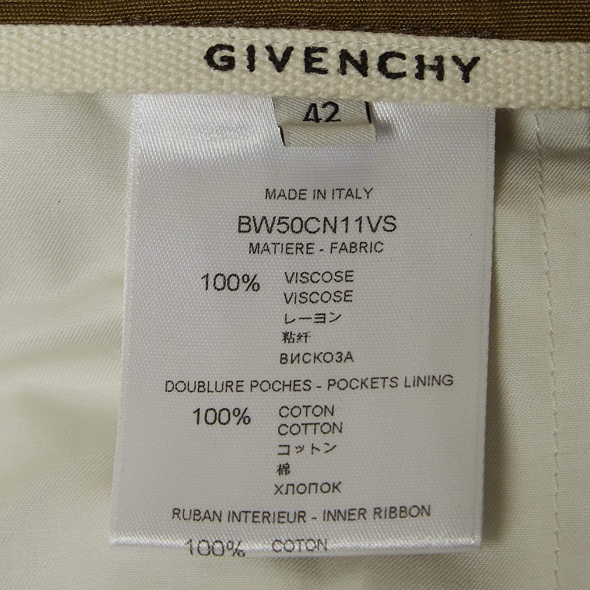 Givenchy - Pantalon militaire plissé vert taille haute en vente 1