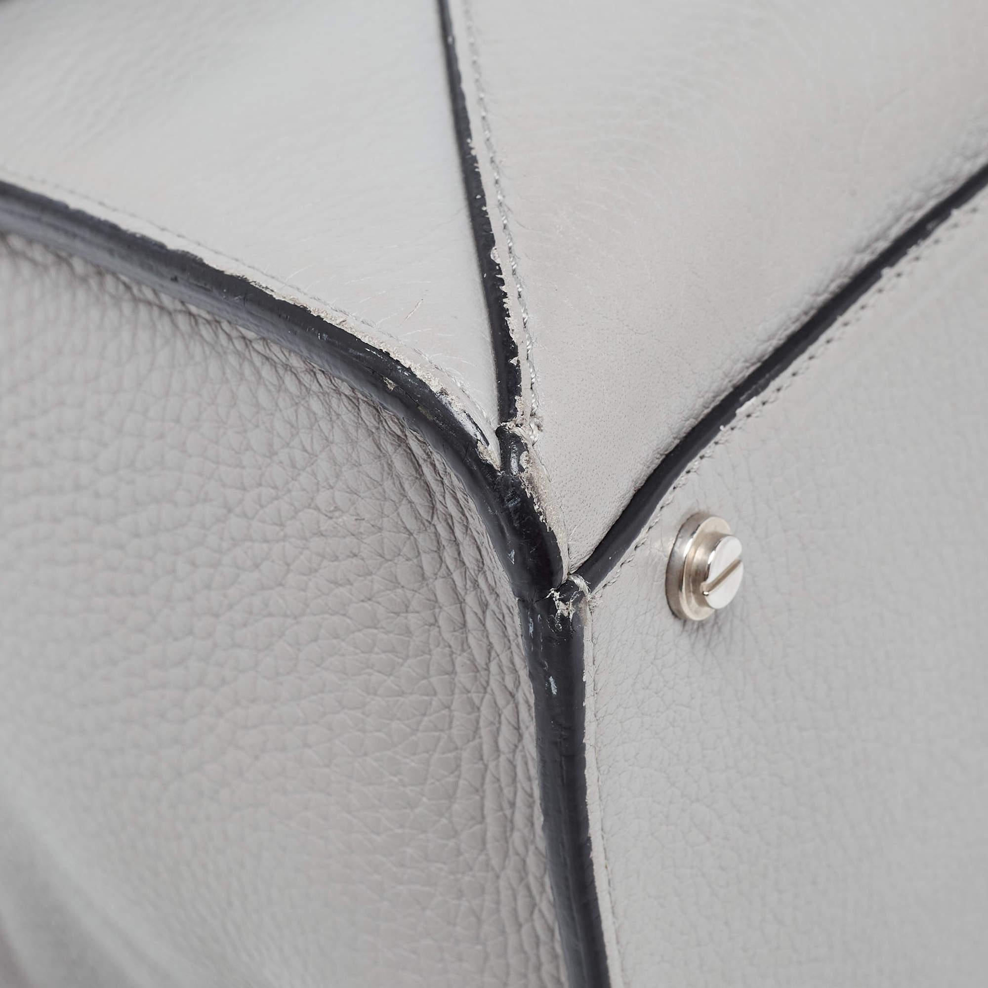 Givenchy Medium Obsedia Tragetasche aus grauem Leder Medium im Angebot 4