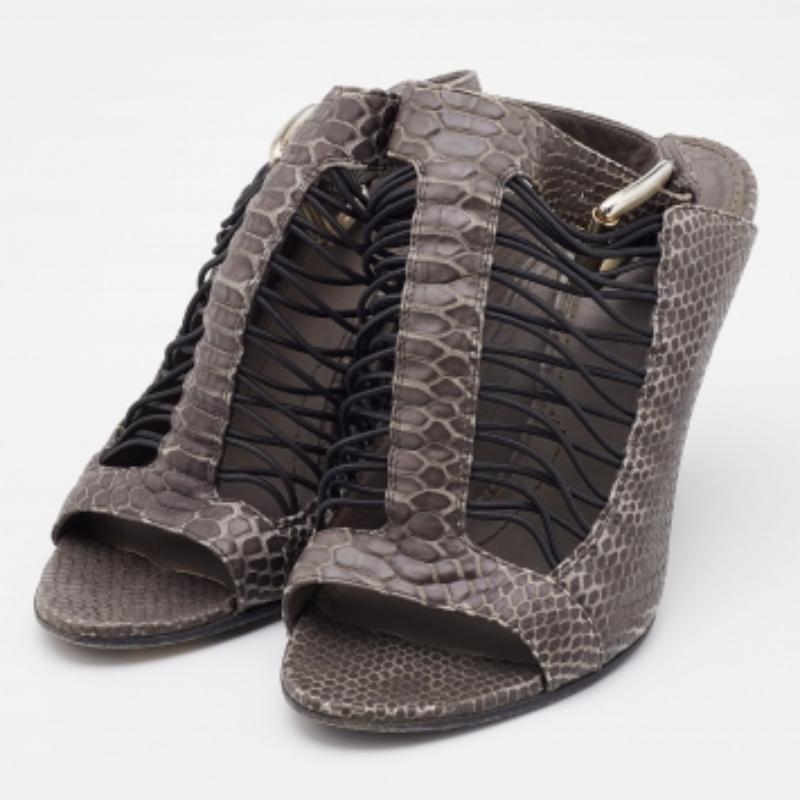 Givenchy Grey Python Embossed Leather Wedge Ankle Strap Sandals Size 37.5 For Sale 1