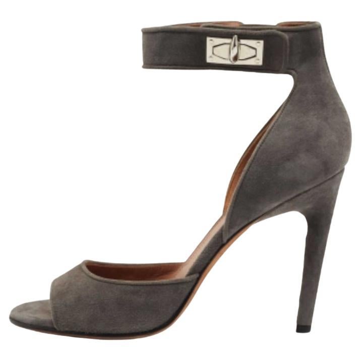 Givenchy Grey Suede Shark Tooth Lock Ankle Strap Sandals Size 37.5 For Sale