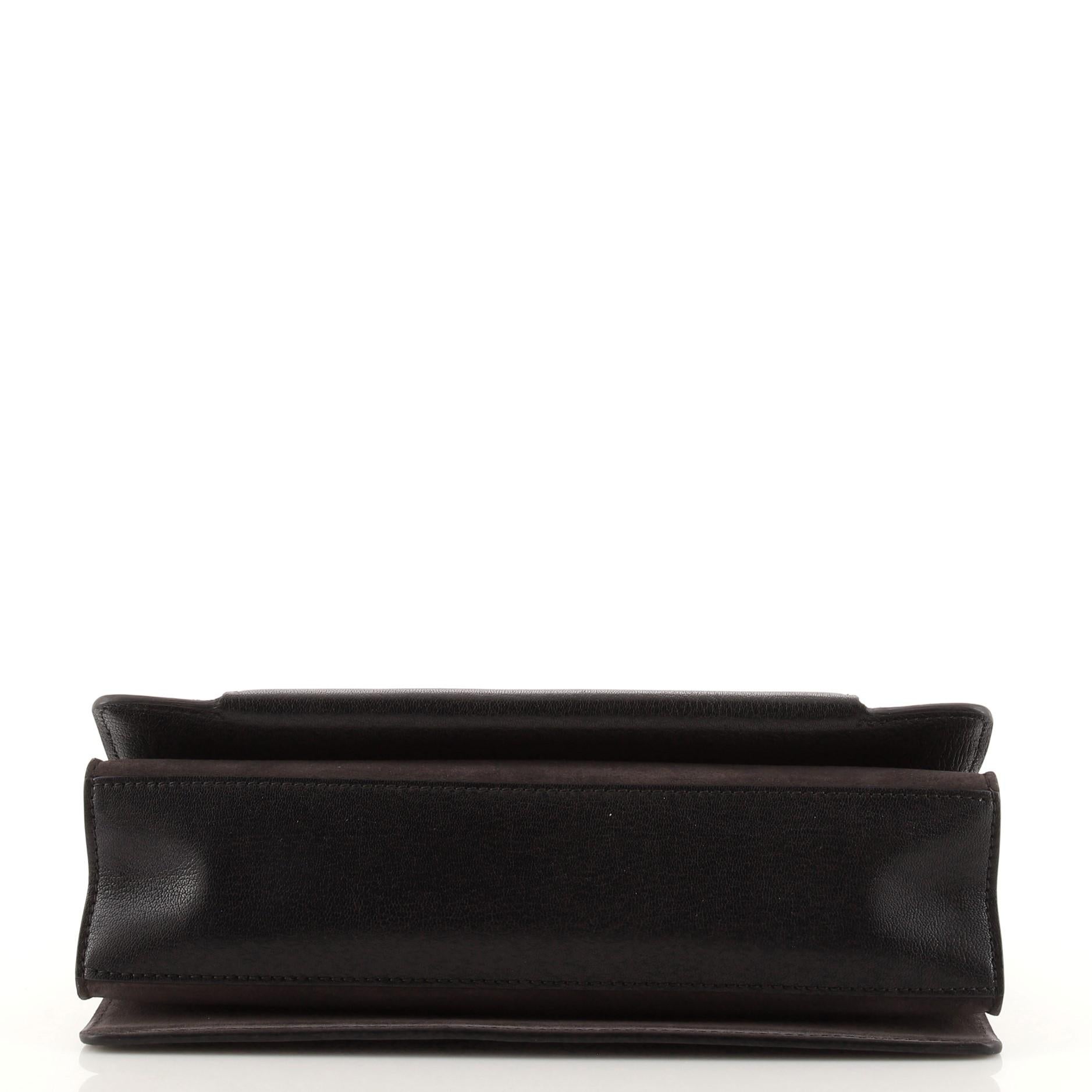Givenchy GV3 Flap Bag Leather Medium In Good Condition In NY, NY