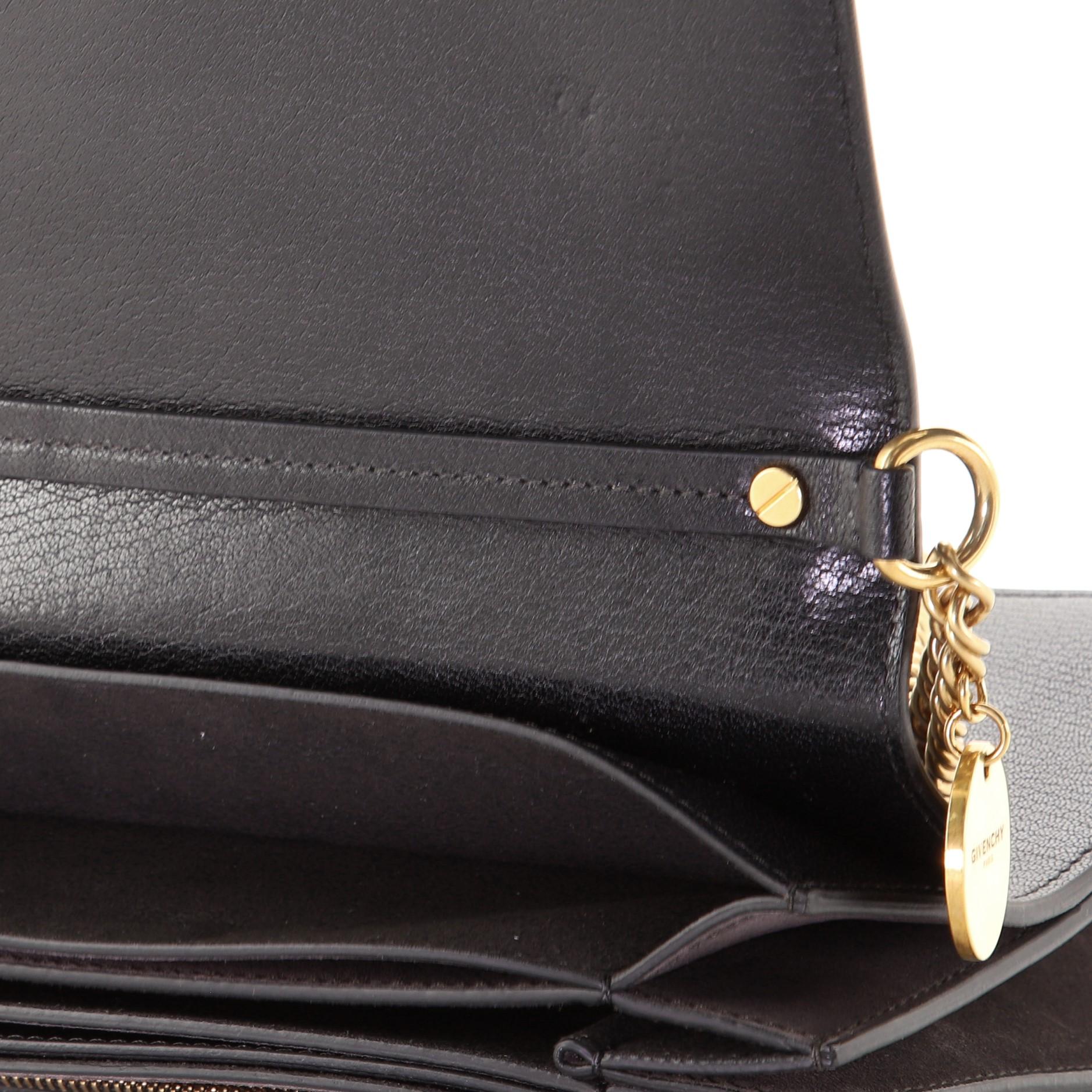 Givenchy GV3 Flap Bag Leather Medium 2