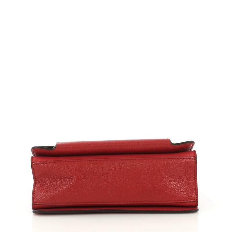 givenchy logo engraved chain shoulder bag