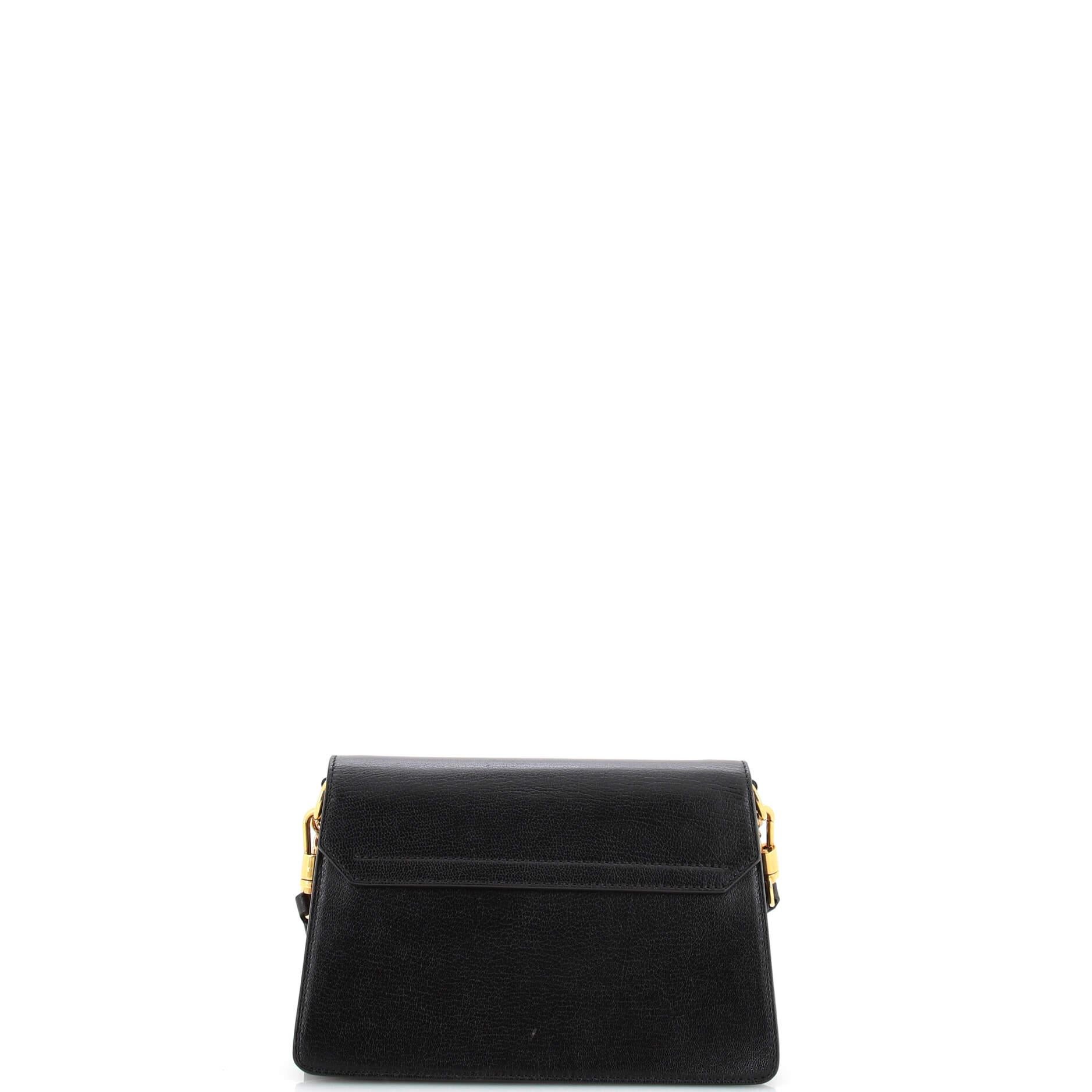 Givenchy GV3 Flap Bag Leder mit Wildleder Klein im Zustand „Gut“ in NY, NY