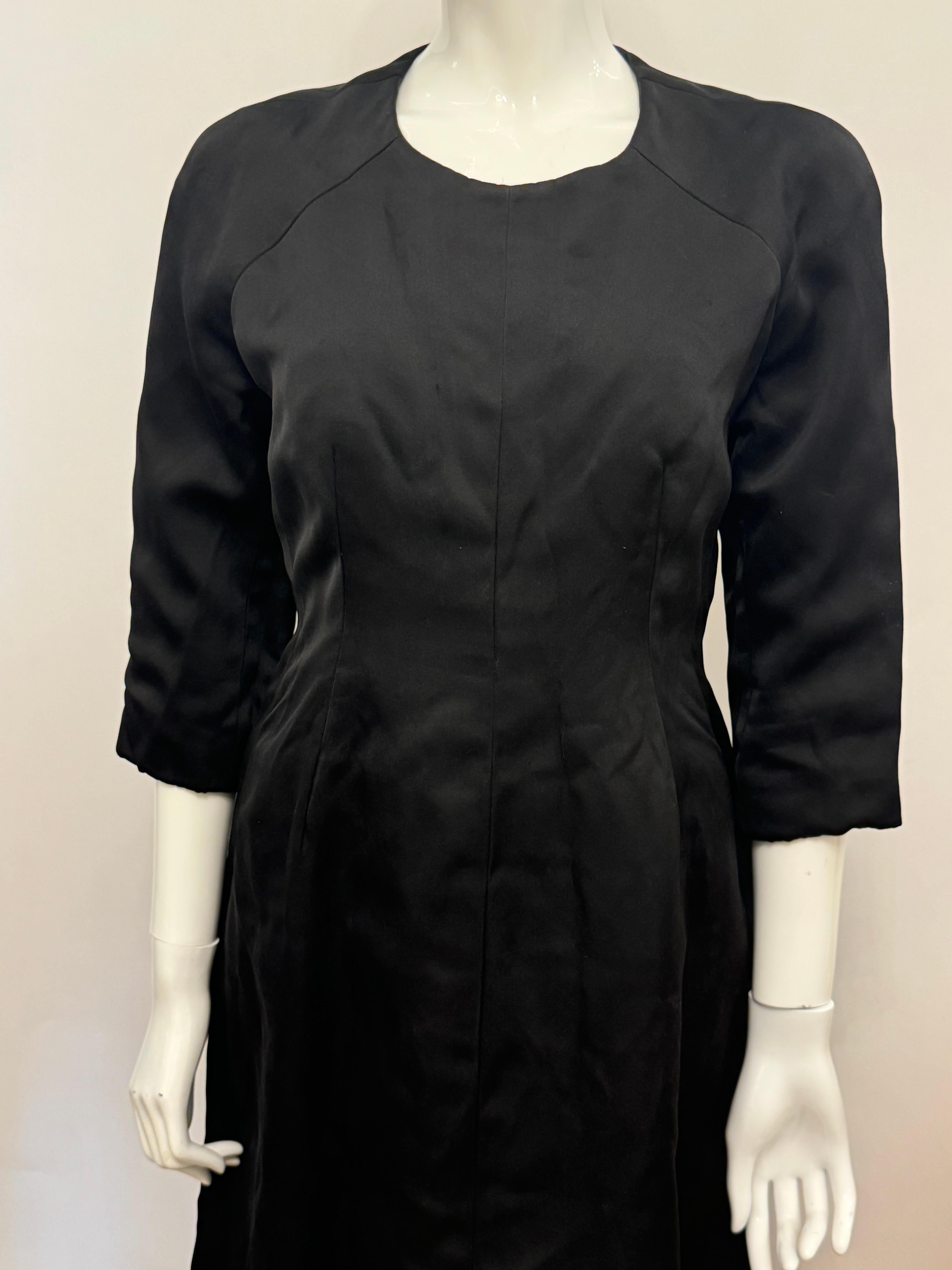 Givenchy Haute Couture 1950’s Audrey Hepburn black evening gown In Good Condition For Sale In PARIS, FR