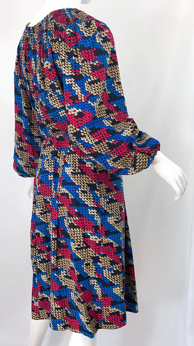 Givenchy Haute Couture 1970s Exaggerated Houndstooth Bishop Sleeve ...