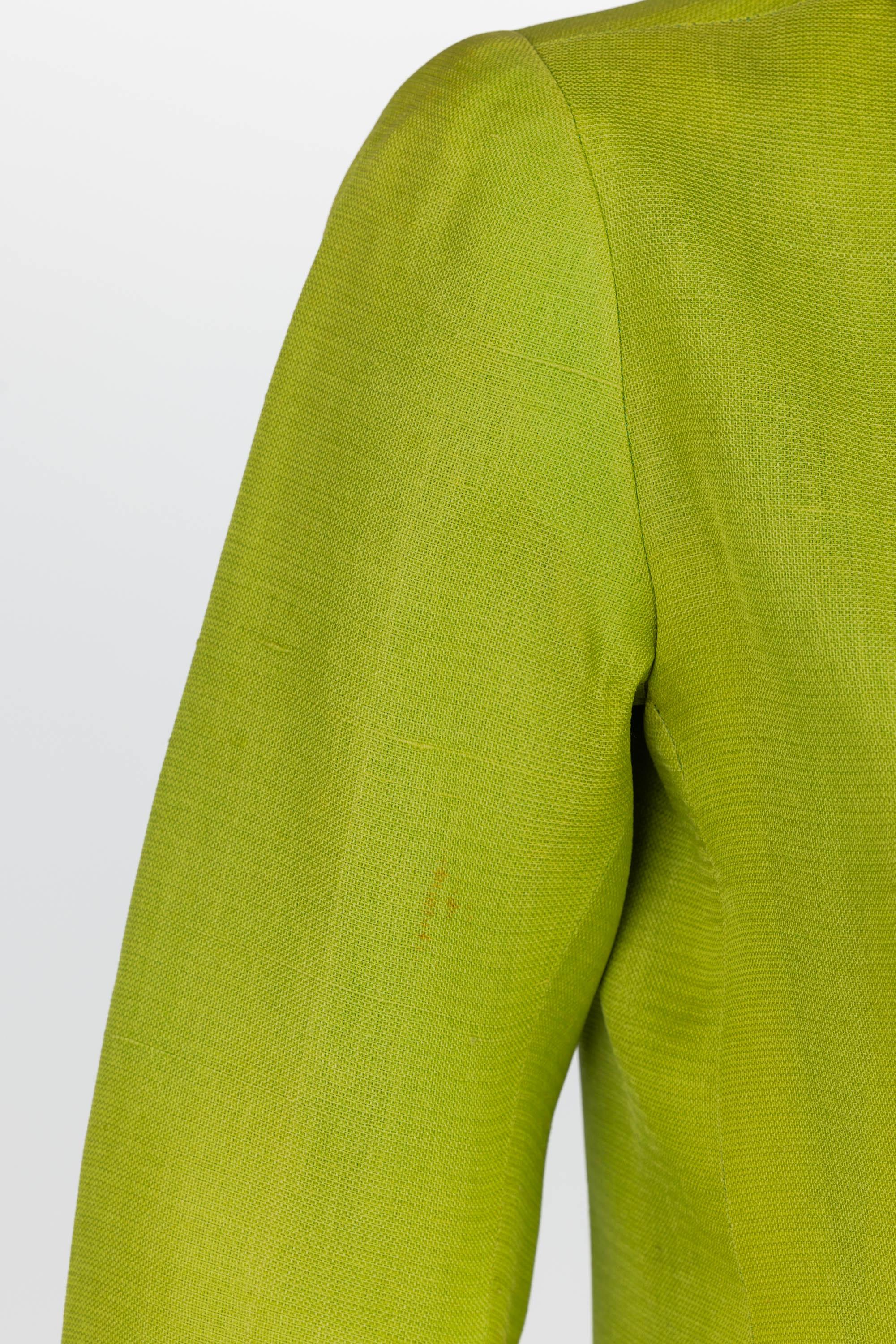 Givenchy Haute Couture 1971  Chartreuse Green Silk Evening Coat For Sale 5