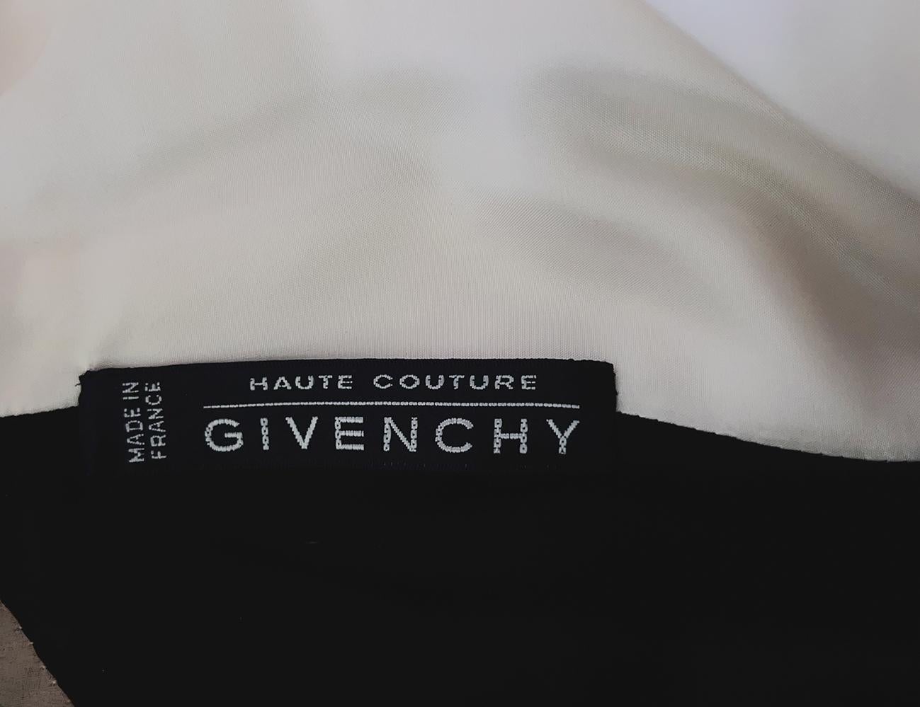 Givenchy Vestido de Alta Costura 1995 Espectacular Seda  Vestido de noche en venta 2