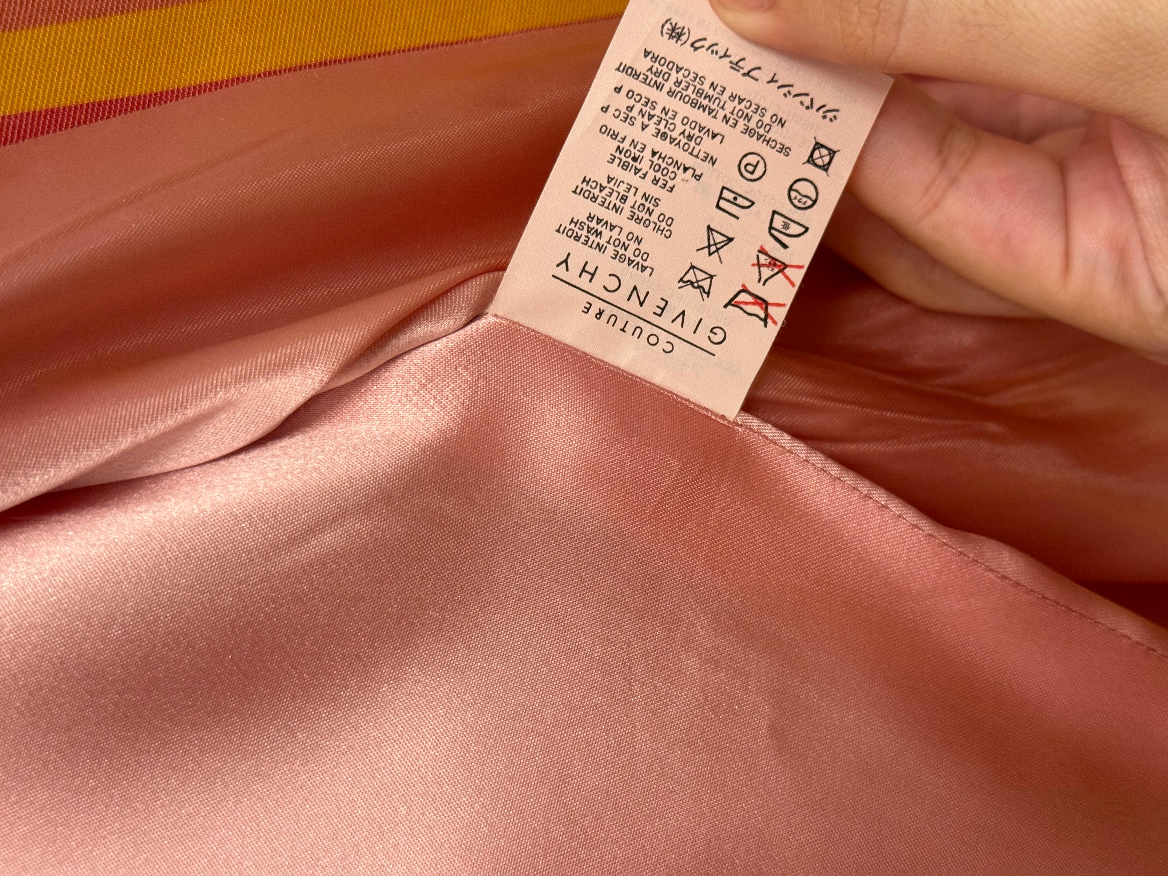 Givenchy Haute Couture S/S 1997, veste en ruban à nœud rose en vente 3
