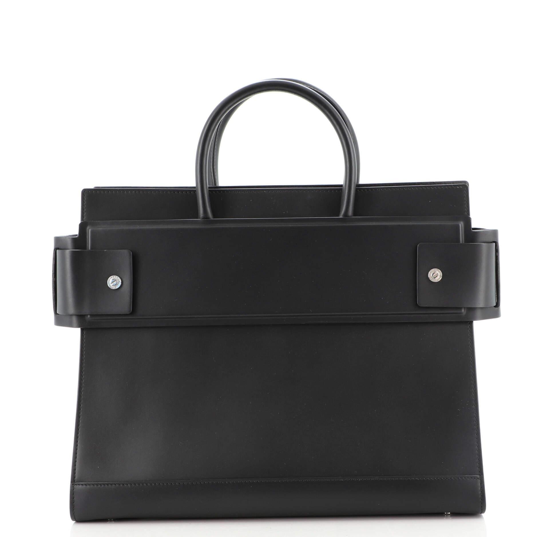 Givenchy Horizon Satchel Leather Medium In Good Condition In NY, NY