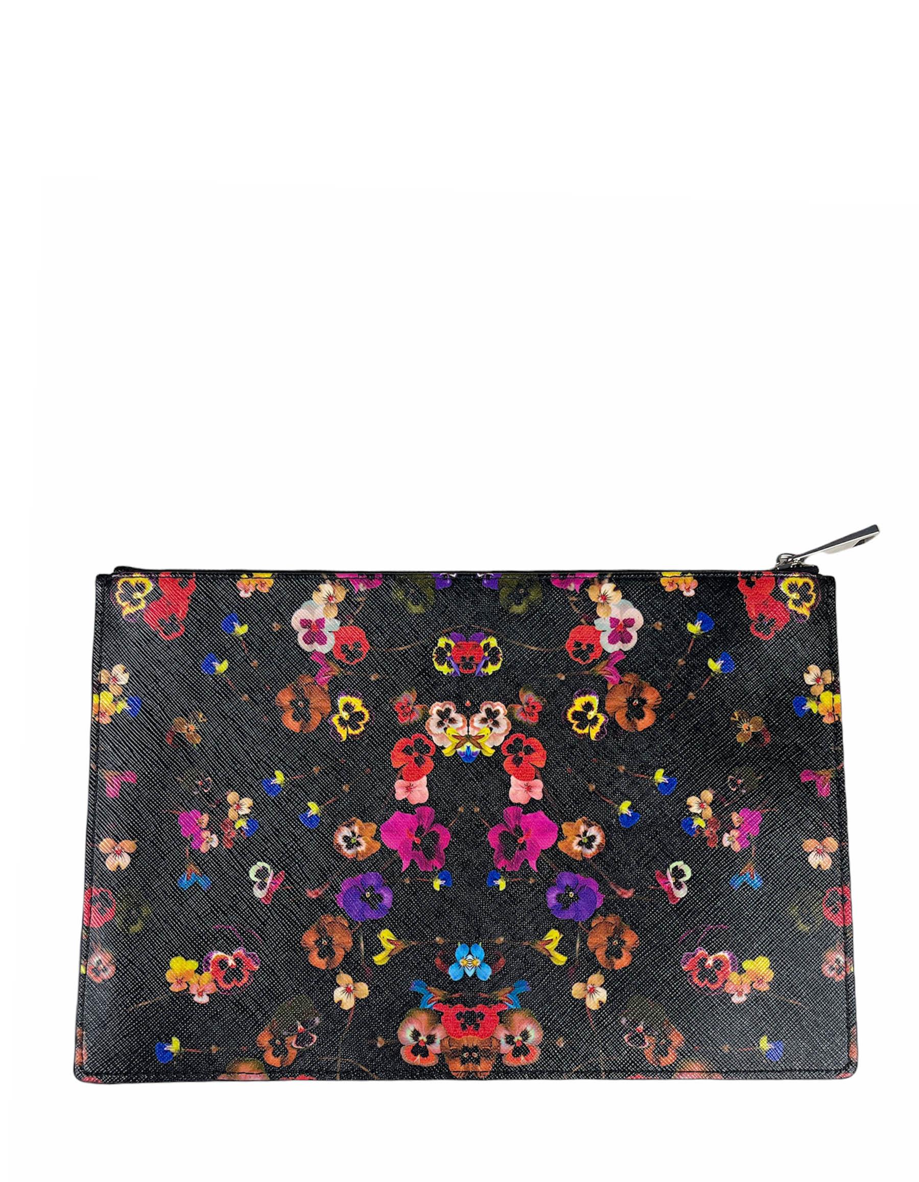 Givenchy Iconic Floral Prints Night Pansy Large Pouch Bag

Made In: Romania
Year of Production: 2017
Color: Black and multicolor
Hardware: Silvertone
Materials: Grained leather
Lining: Black textile
Closure/Opening: Zip top
Interior Pockets:
