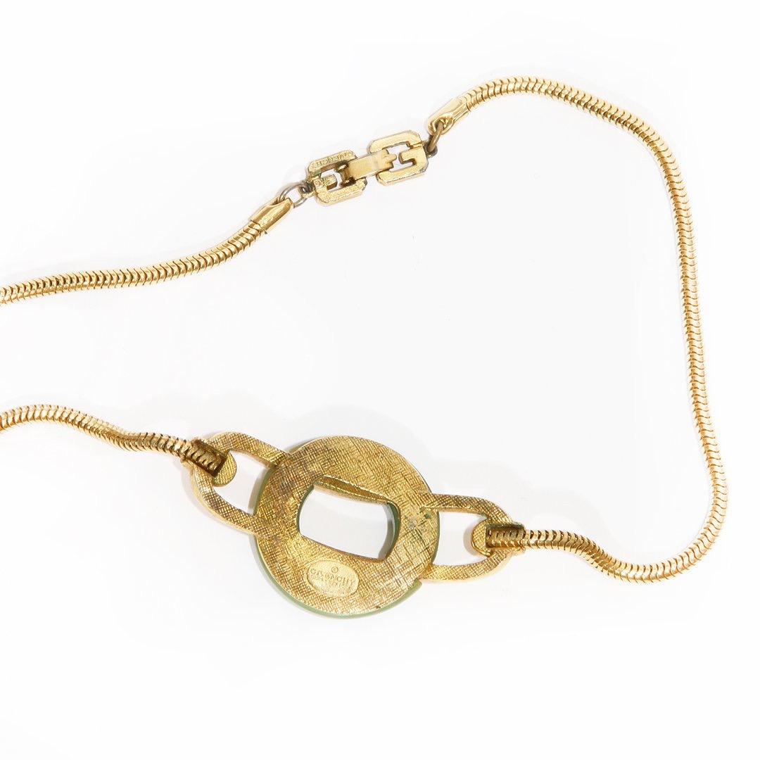jade necklace mejuri