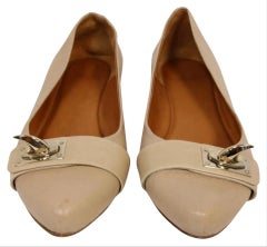 Givenchy Lambskin Leather Lock Pointed Toe Shark Tooth Flats 36 GV-S0929P-0324