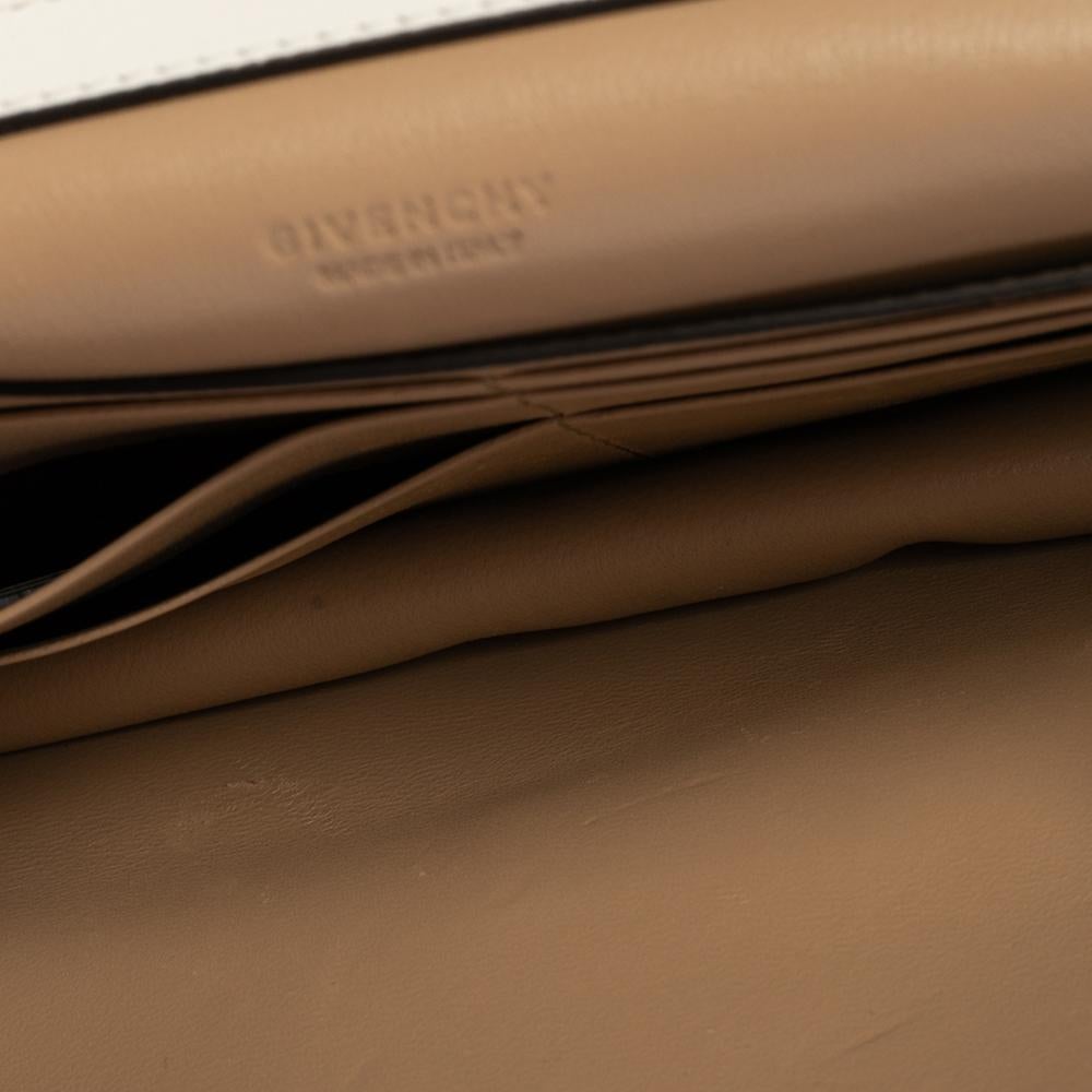 Givenchy Leather and Suede Mini GV3 Crossbody Bag In Good Condition In Dubai, Al Qouz 2