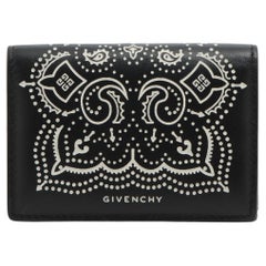 Portafoglio compatto in pelle Givenchy nero