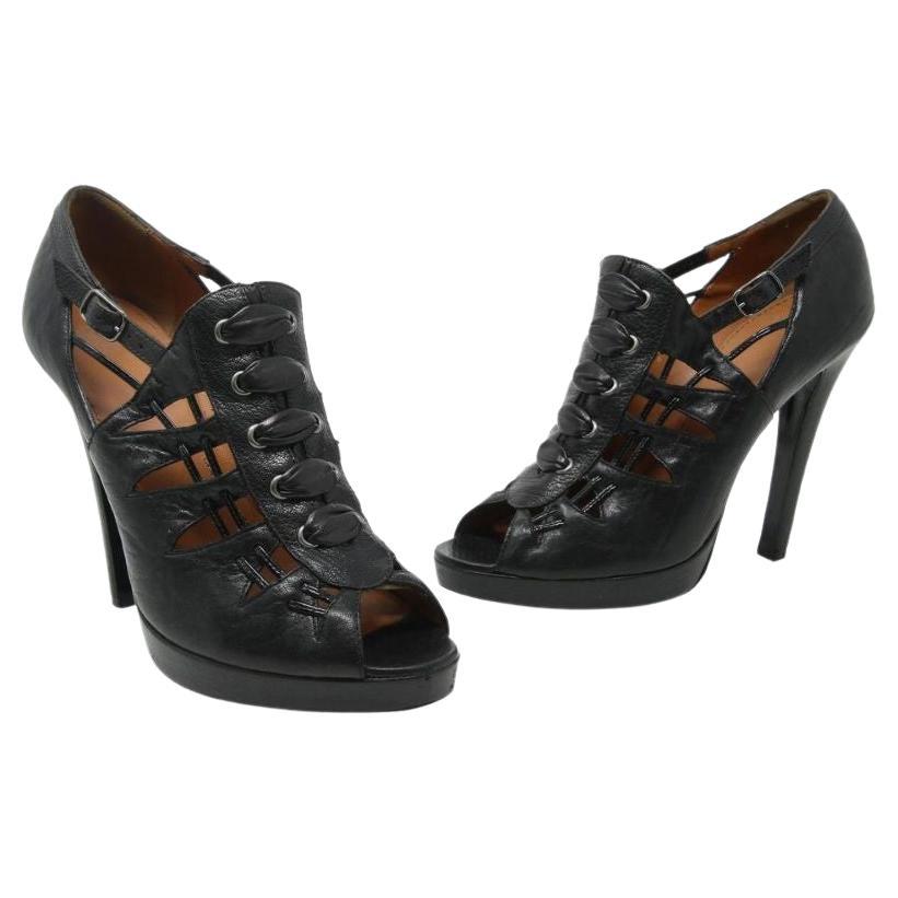 Givenchy Leather Peep Toe Lace Up Platform Booties Size 39.5 GV-S0929P-0323