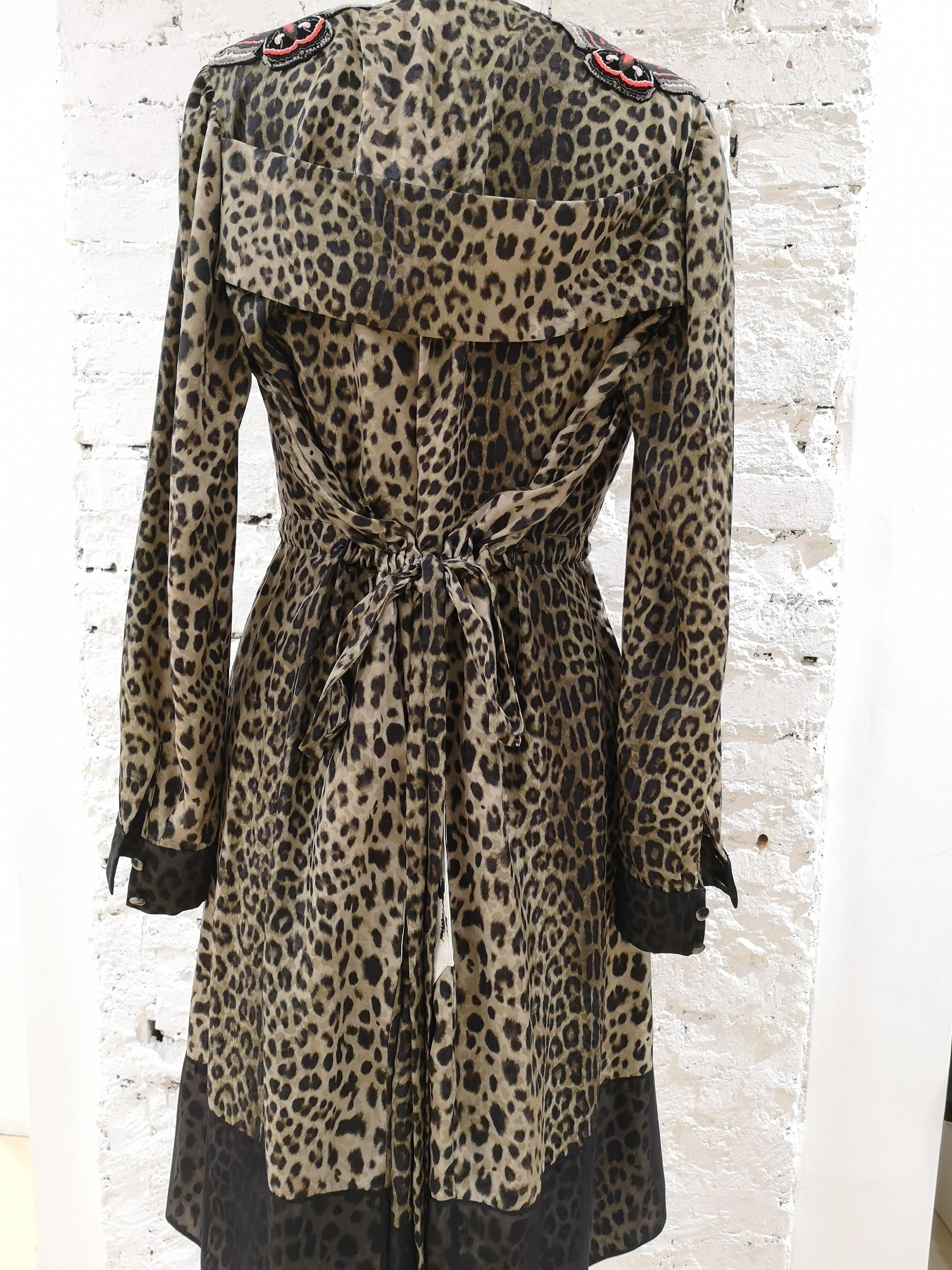Robe papillon léopard Givenchy en vente 7