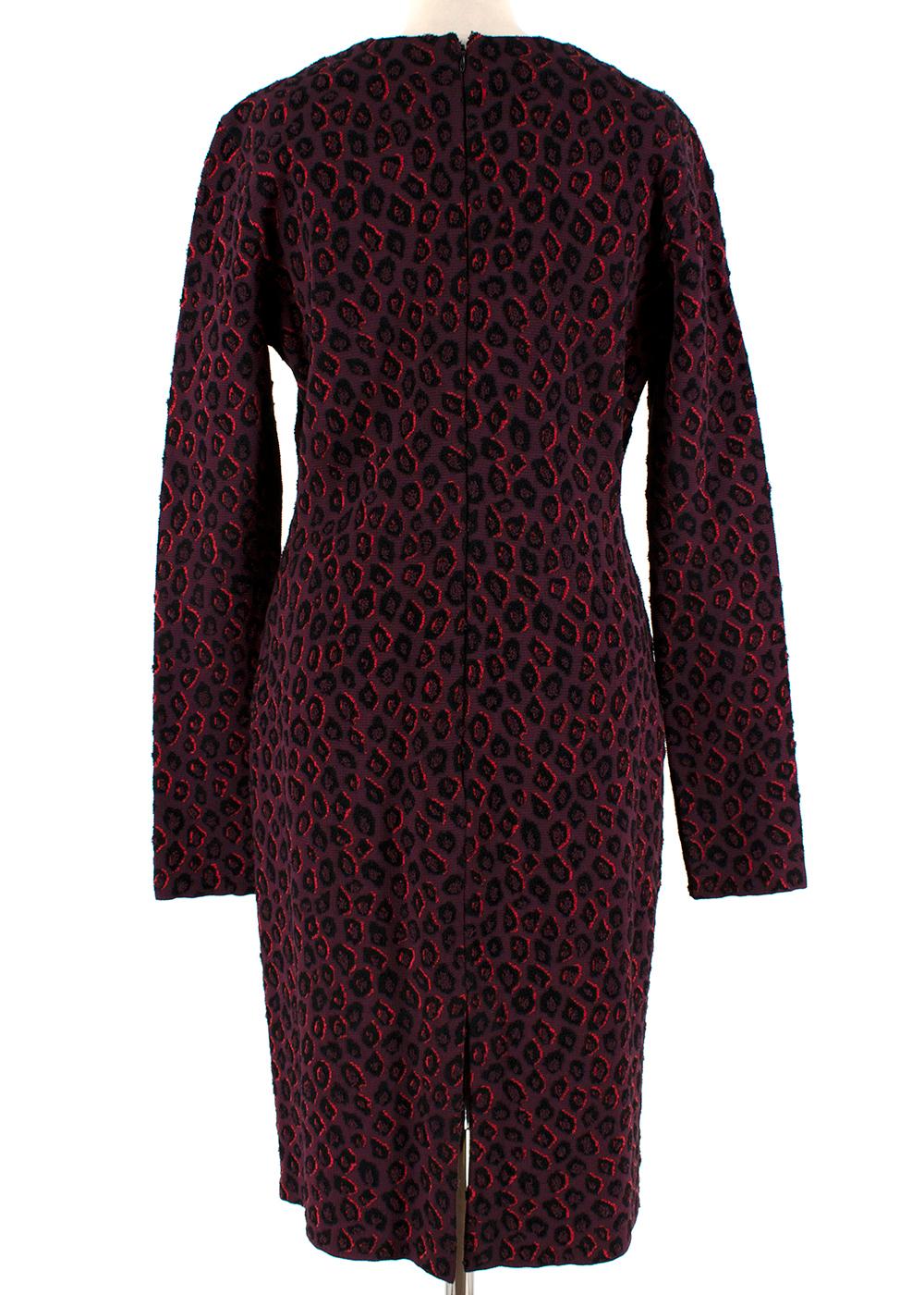 Givenchy Leopard Print Knit Burgundy Midi Dress

-Classic long sleeve cut 
-Luxurious knit with boucle texture details 
-Invisible zip fastening to the back
-Round shaped neckline 
-Back slit 

Materials:
50% viscose, 35 % cotton, 12% polyamide, 2 %