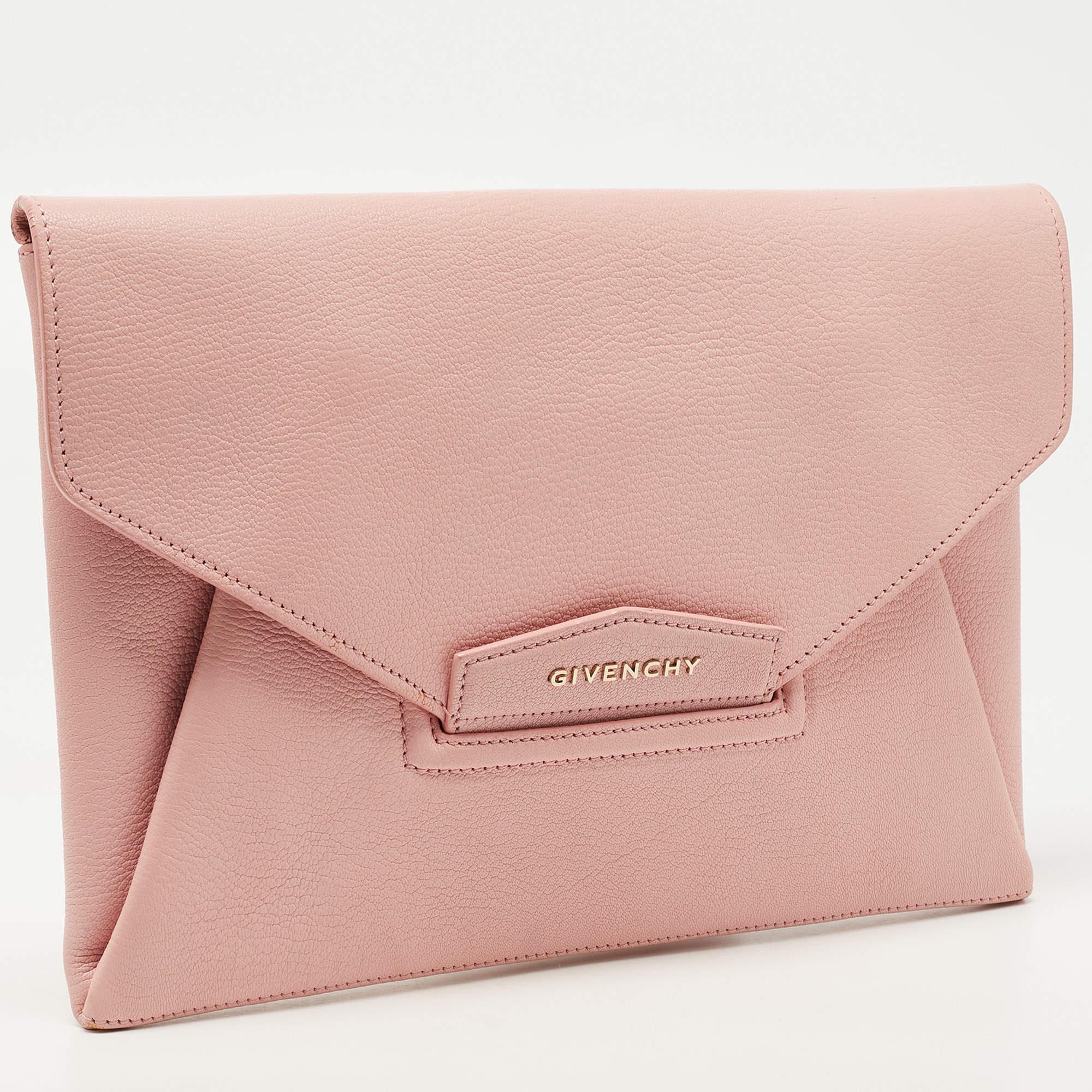 Women's Givenchy Light Pink Leather Antigona Envelope Clutch