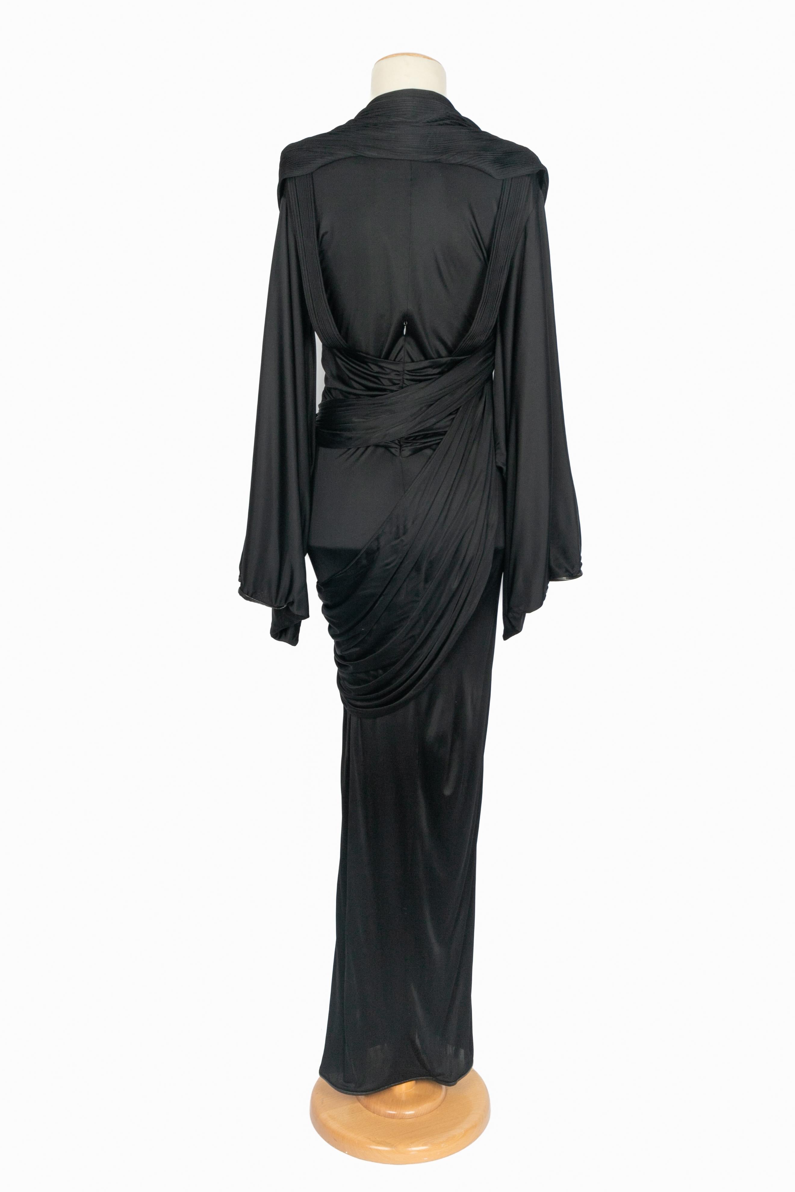 Givenchy Langes schwarzes Kleid im Angebot 2