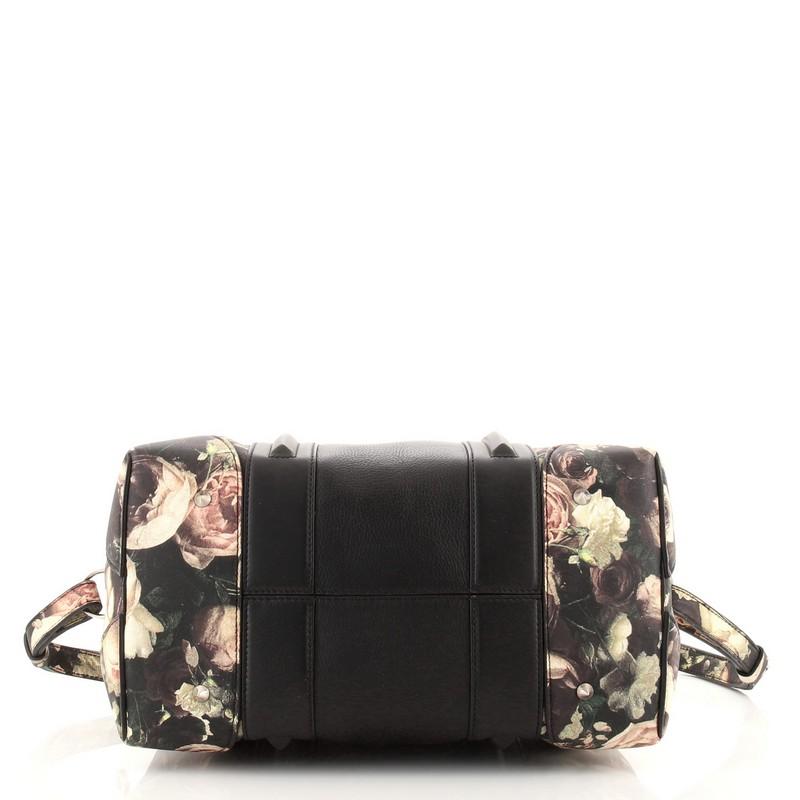 Givenchy Lucrezia Duffle Bag Printed Leather Medium In Good Condition In NY, NY