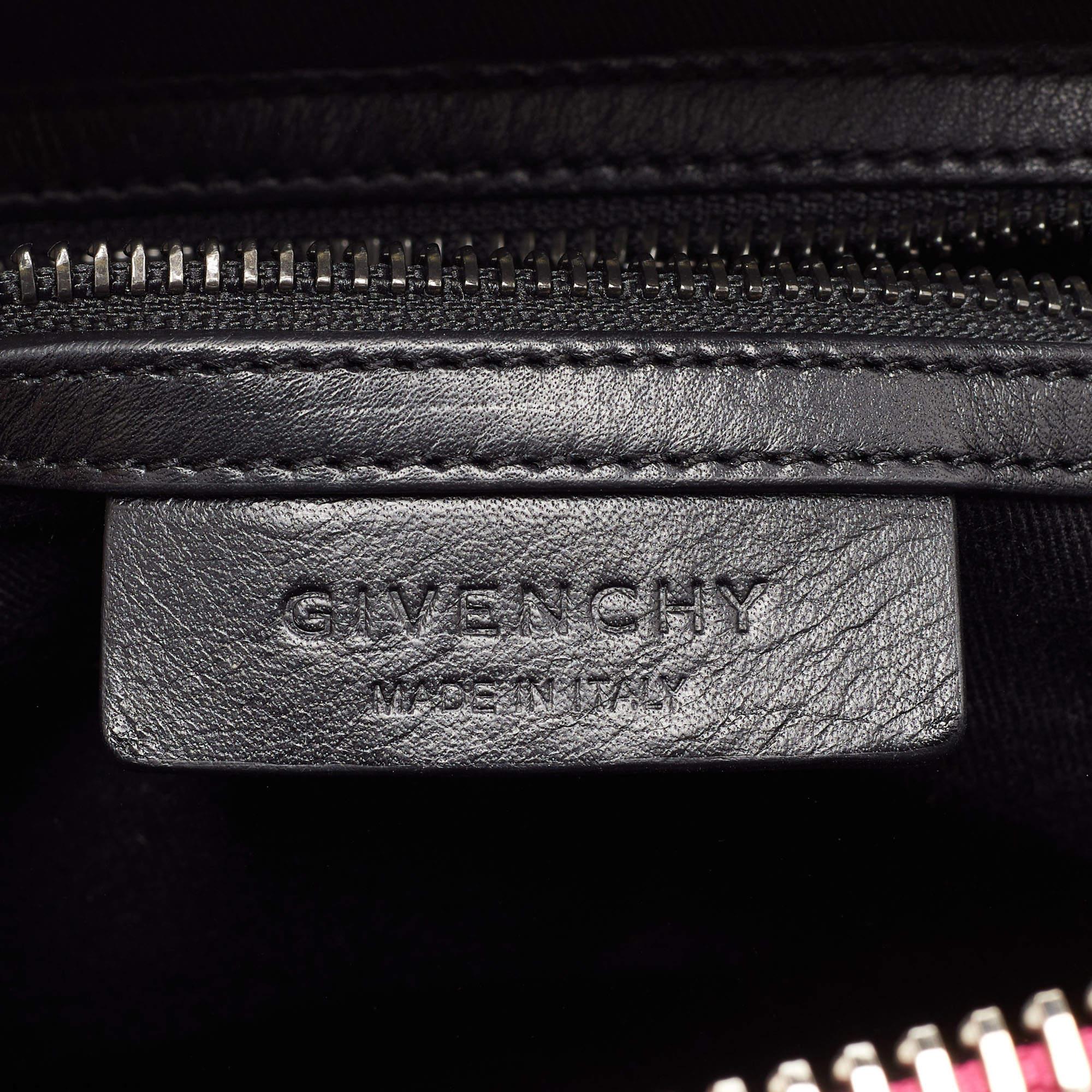 Givenchy Magenta Leather Small Antigona Satchel For Sale 4