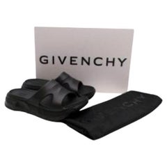 Givenchy Marshmallow Black Foam Sandals