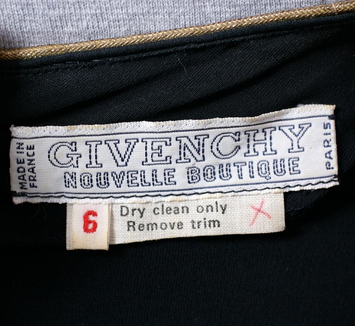 Givenchy - Robe en jersey mat et soutache dorée en vente 2