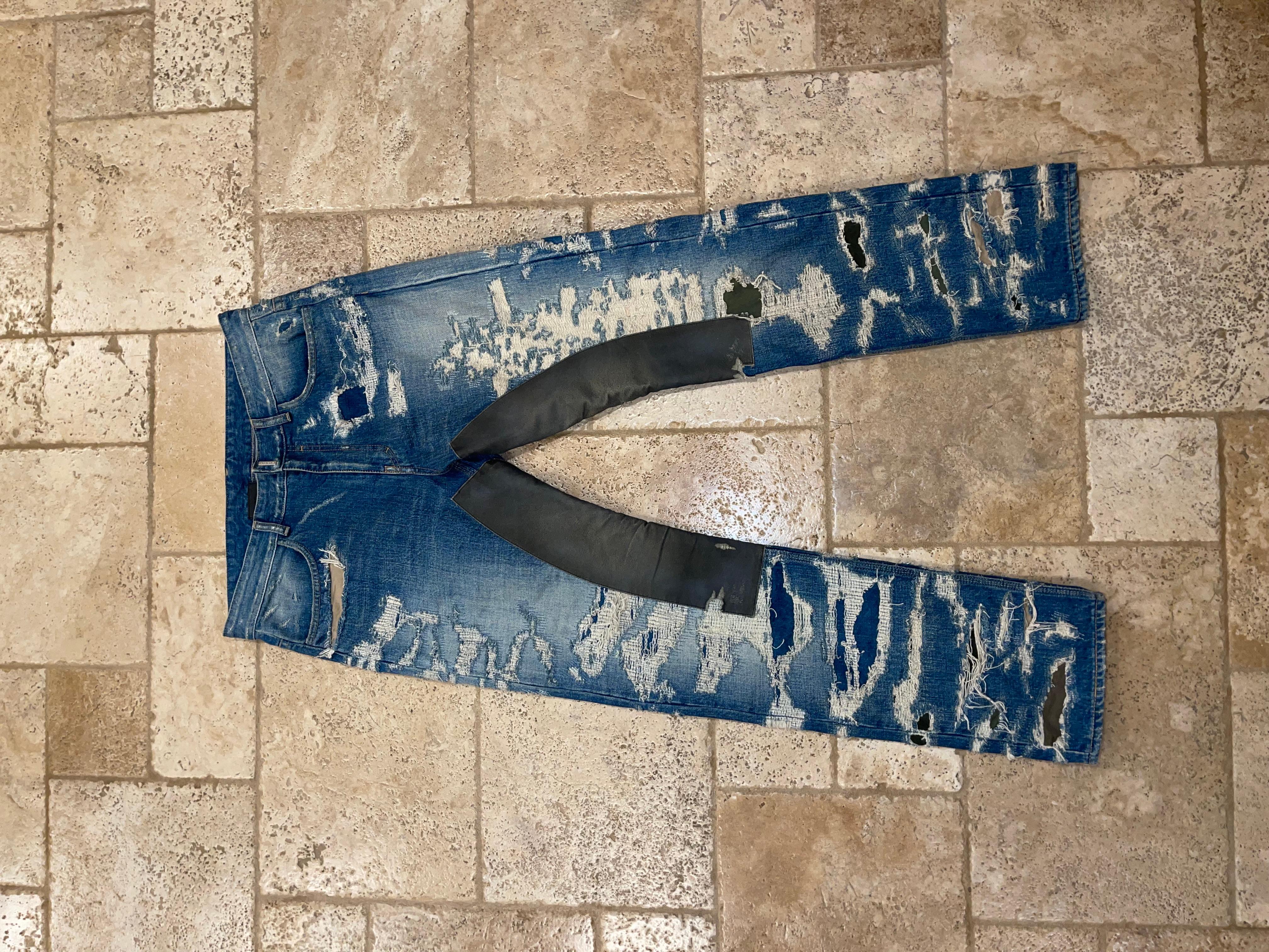 Givenchy Jeans In Destroyed Denim Moleskin
Excellent condition
Size 34
Matthew Williams

Rare, sought after and sold out pair
As seen on A$AP Rocky and Kid Cudi

Measurements:
Waist: 17.25”
Front rise: 11”
Leg opening: 7.5”
Front rise: 11”

ALL