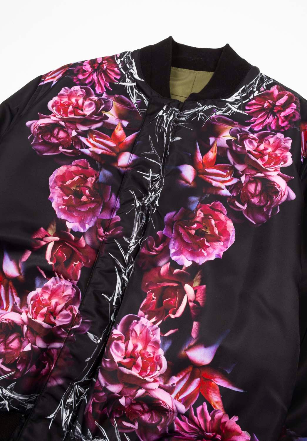 Noir Givenchy Bomber réversible à fleurs pour hommes ITA48/M en vente
