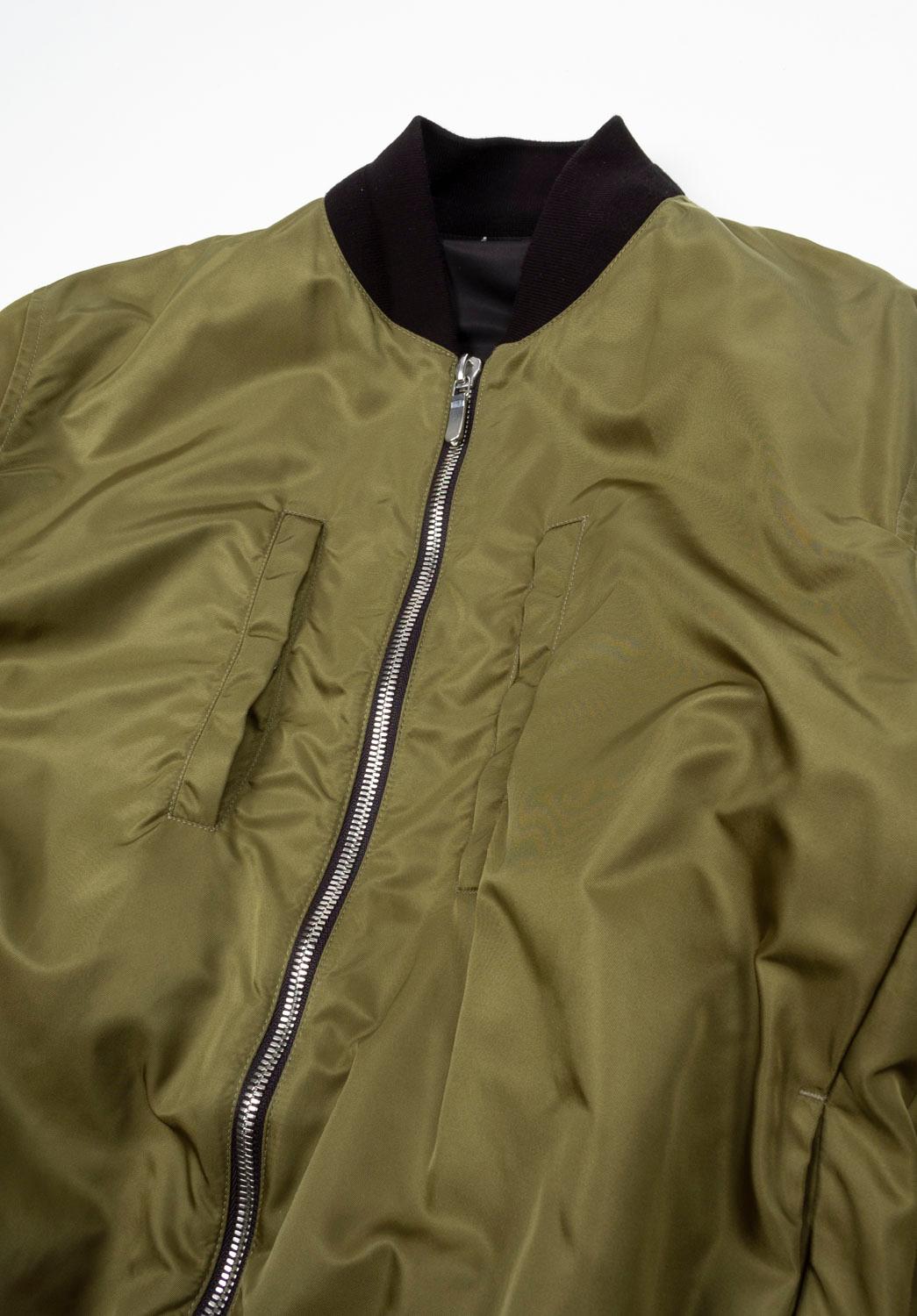 Givenchy Bomber réversible à fleurs pour hommes ITA48/M en vente 3