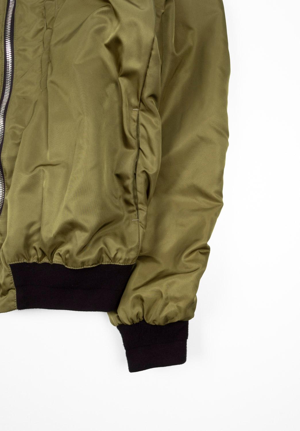 Givenchy Bomber réversible à fleurs pour hommes ITA48/M en vente 4