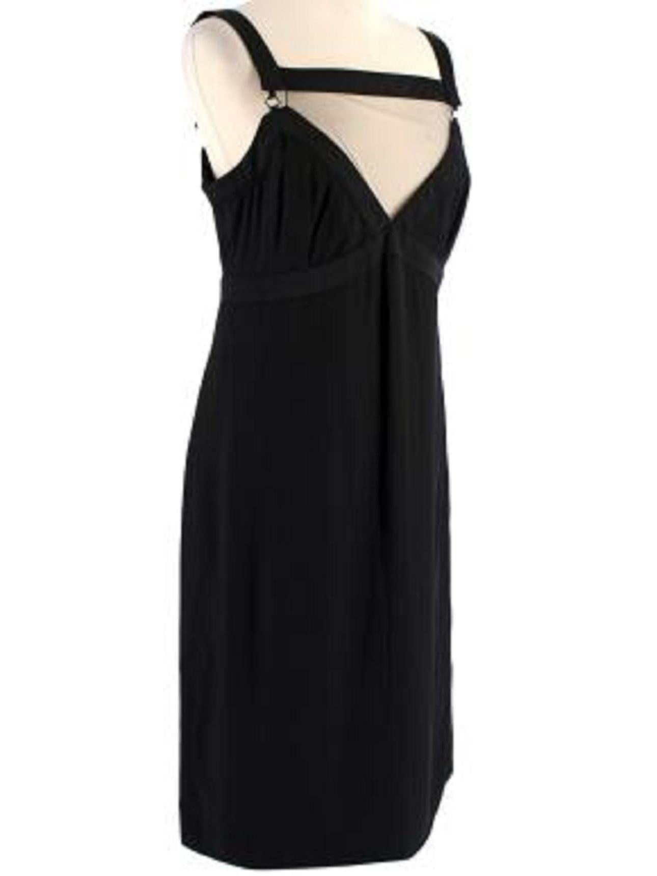 Givenchy Mesh Panelled Little Black Dress

-Square neckline 
-Mesh panel at the neckline 
-Silk panels 
-Concealed zip fastening along the side 
-Fully lined 

Material: 

58% Viscose 
42% Acetate 

Made in Italy 

9.5/10 excellent conditions,