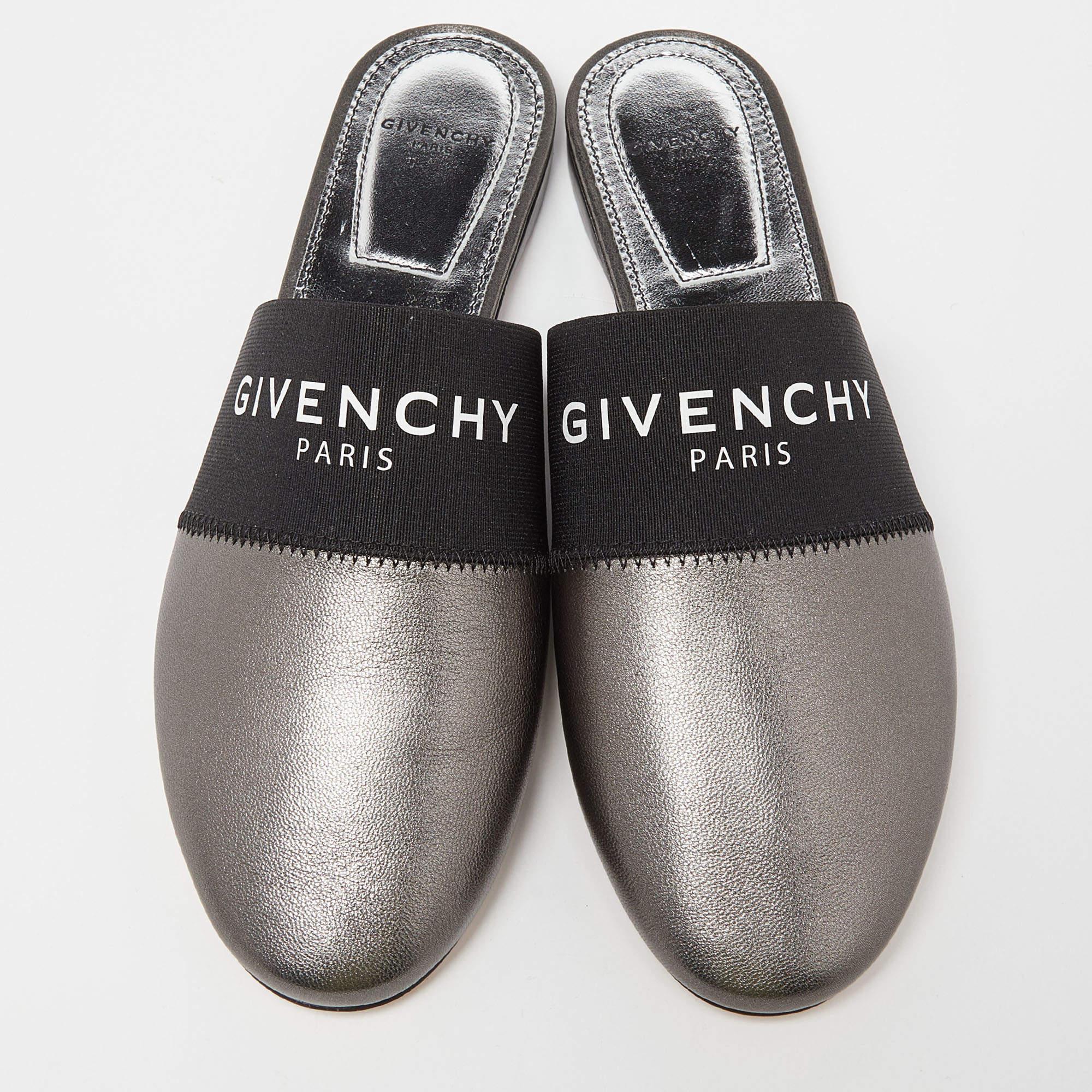 Women's Givenchy Metallic Grey Leather Bedford Flat Mules Size 36 For Sale
