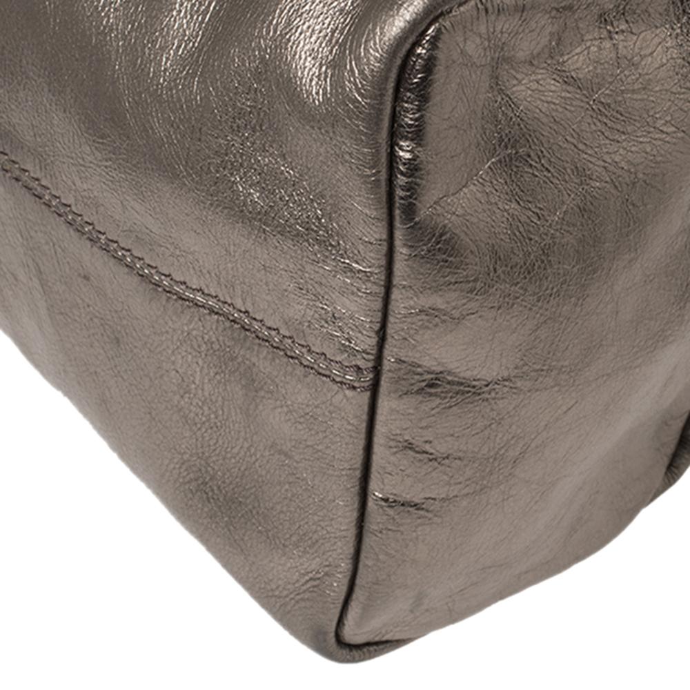 Givenchy Metallic Grey Soft Leather Boston Bag In Good Condition In Dubai, Al Qouz 2
