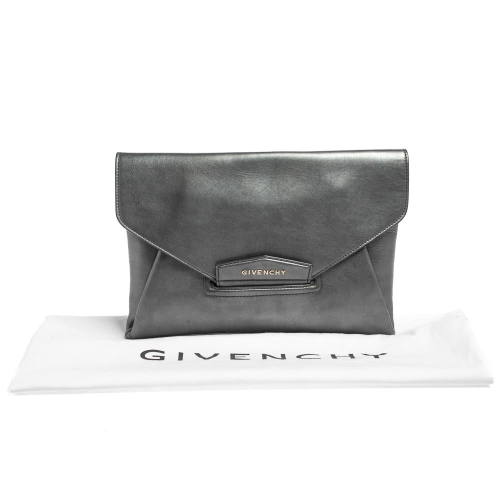 Givenchy Metallic Silver Leather Medium Antigona Envelope Clutch 1
