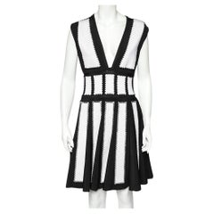 Givenchy Monochrome Knit Stud Detailed Sleeveless Pleated Dress M