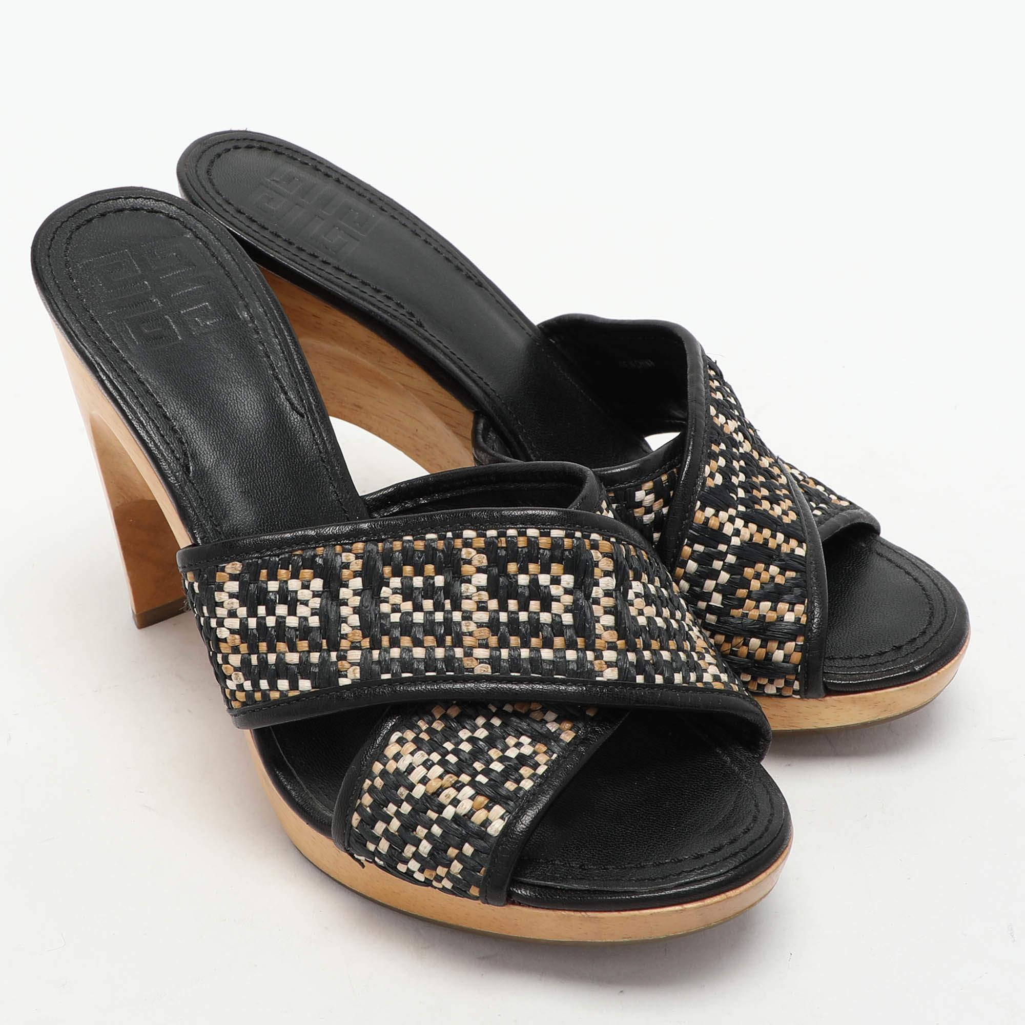 Givenchy - Sandales à glissière en cuir et tissu tissé multicolore - Taille 36 Bon état - En vente à Dubai, Al Qouz 2
