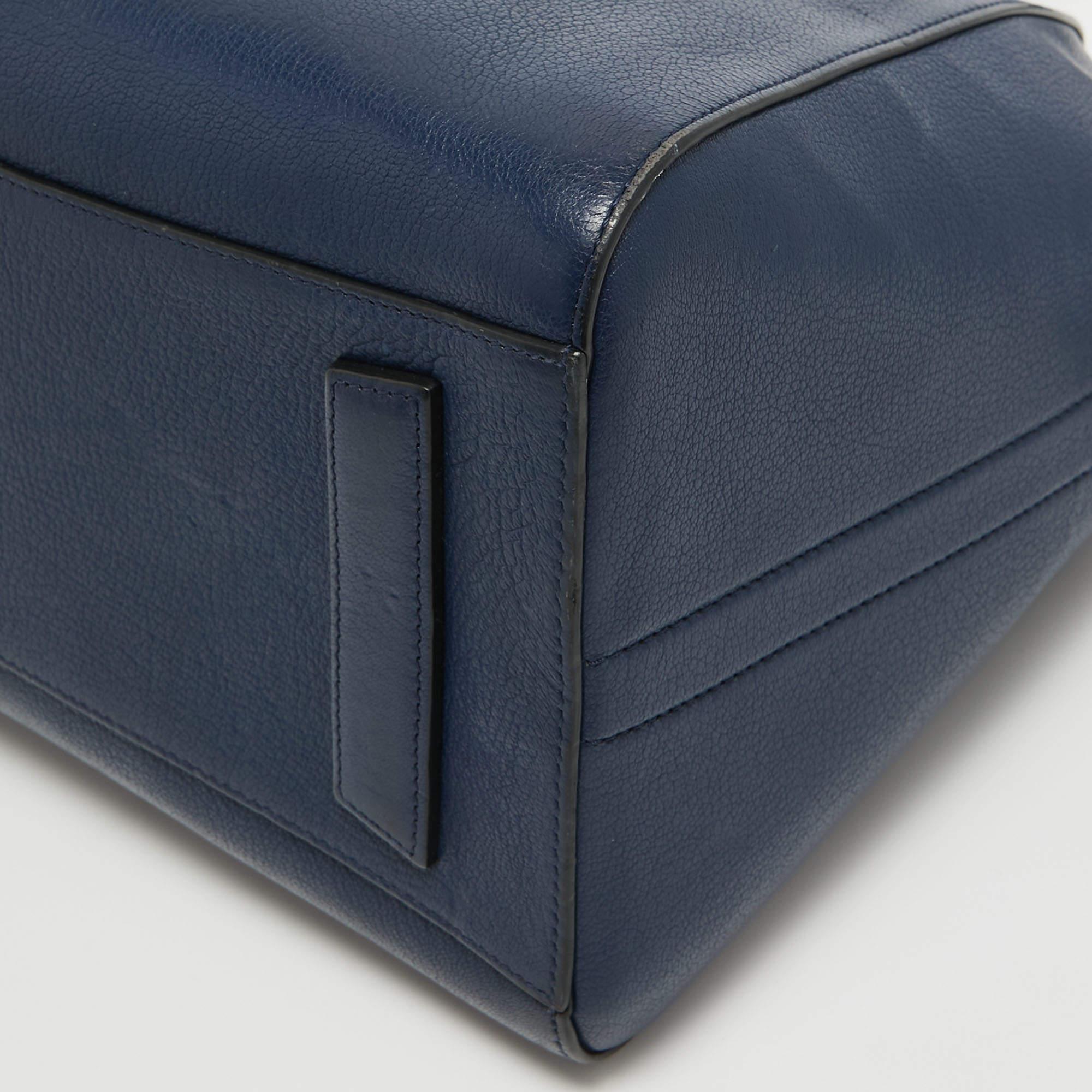Givenchy Navy Blue Leather Medium Antigona Satchel For Sale 7