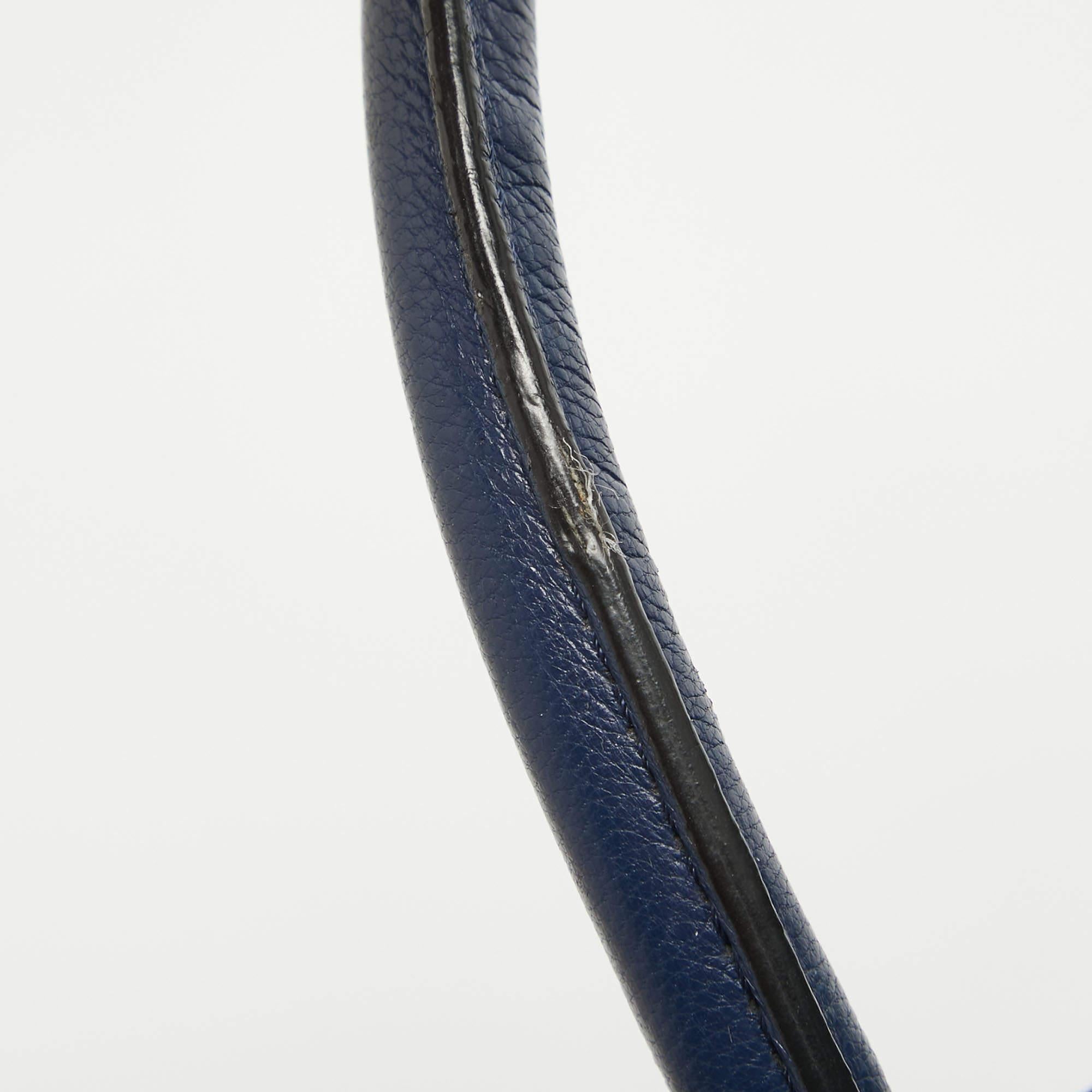 Women's Givenchy Navy Blue Leather Medium Antigona Satchel