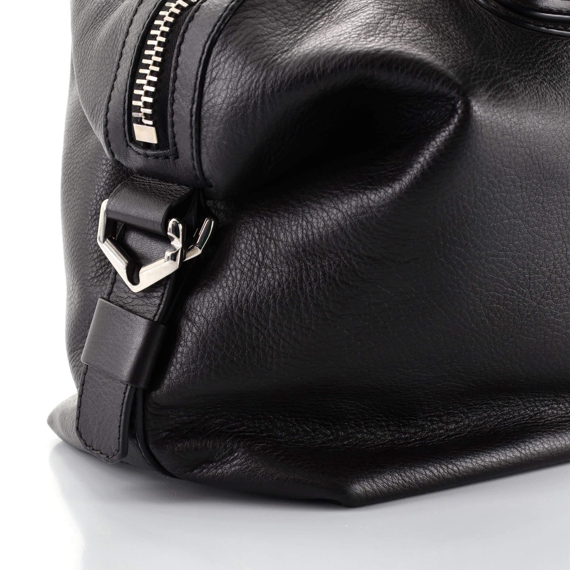 Givenchy Nightingale Umhängetasche aus gewachstem Leder Medium 1