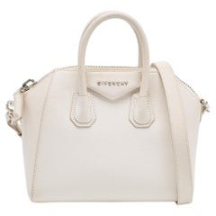 Givenchy Mini Antigona Umhängetasche aus cremefarbenem weißem Leder