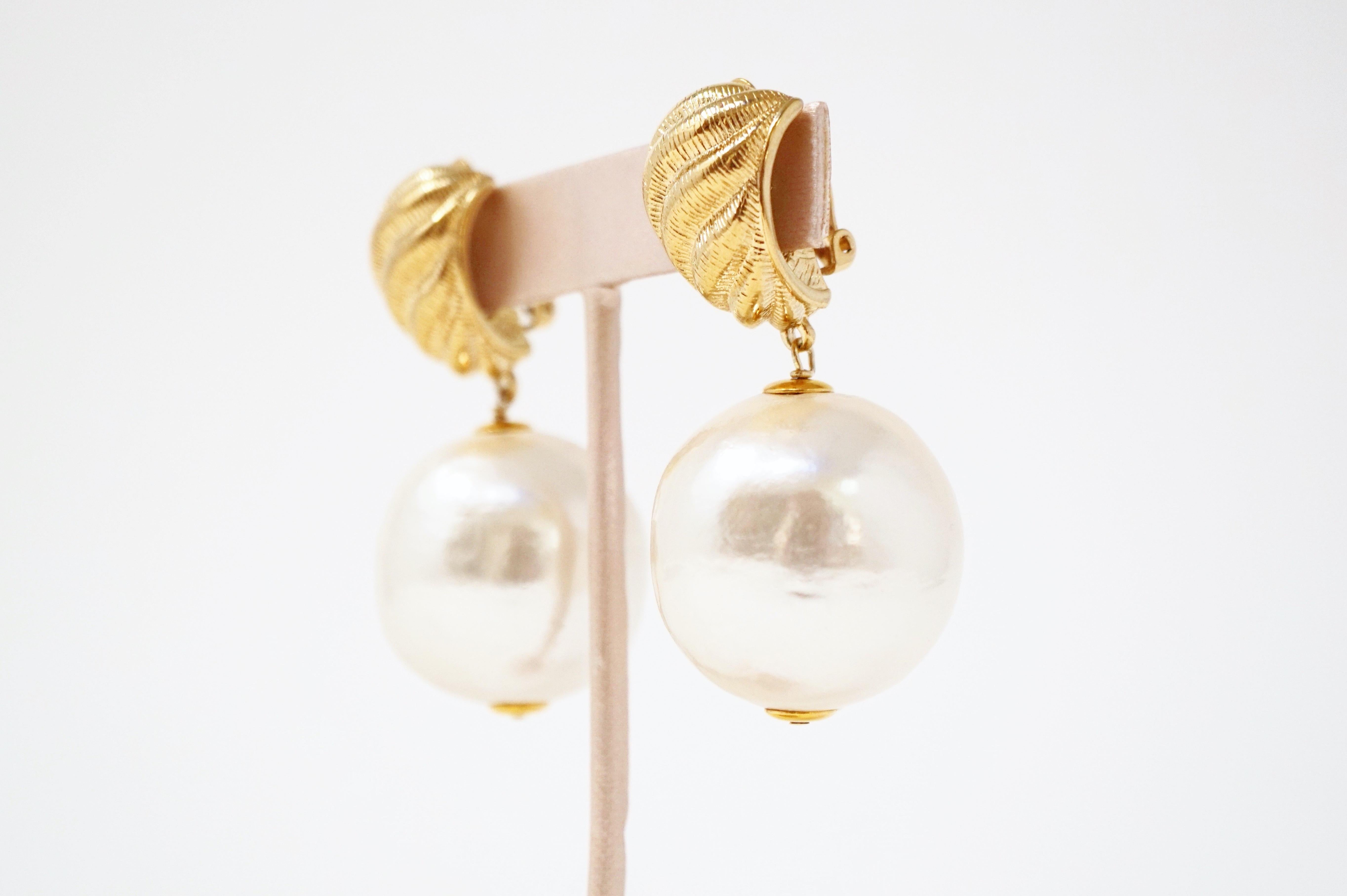 Givenchy Oversized Pearl Dangle Statement Earrings, Signed, Early 1990s In Excellent Condition In McKinney, TX