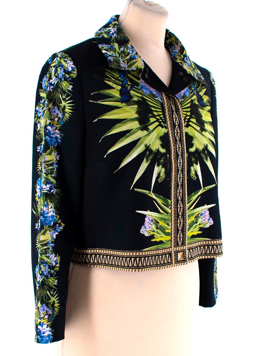  Givenchy Palm Print Cropped Jacket
 

 - Runway piece from 2011 featuring a palm tree print contrasted with an Aztec-inspired border
 - Point collar, popper fastening
 - Long sleeve
 - Unlined 
 

 Materials
 96% Viscose 
 4% Elastane 
 Lining 

