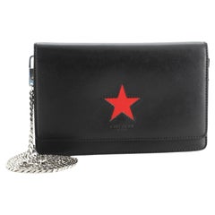 Givenchy Pandora Kette Brieftasche aus Leder mit Verzierungen