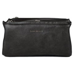 Givenchy Pandora Clutch – Grau
